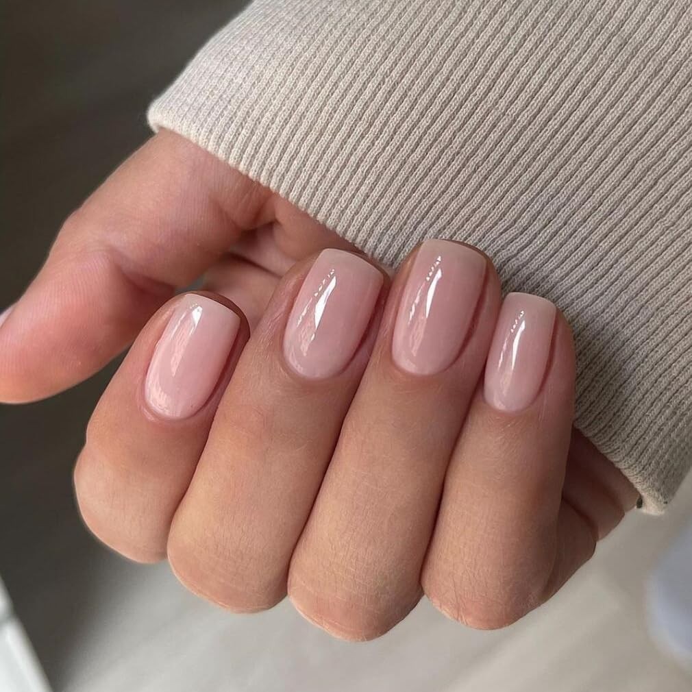 KQueenest 30 PCS Pale Pink 30 pieces short Medium, square glossy pale pink