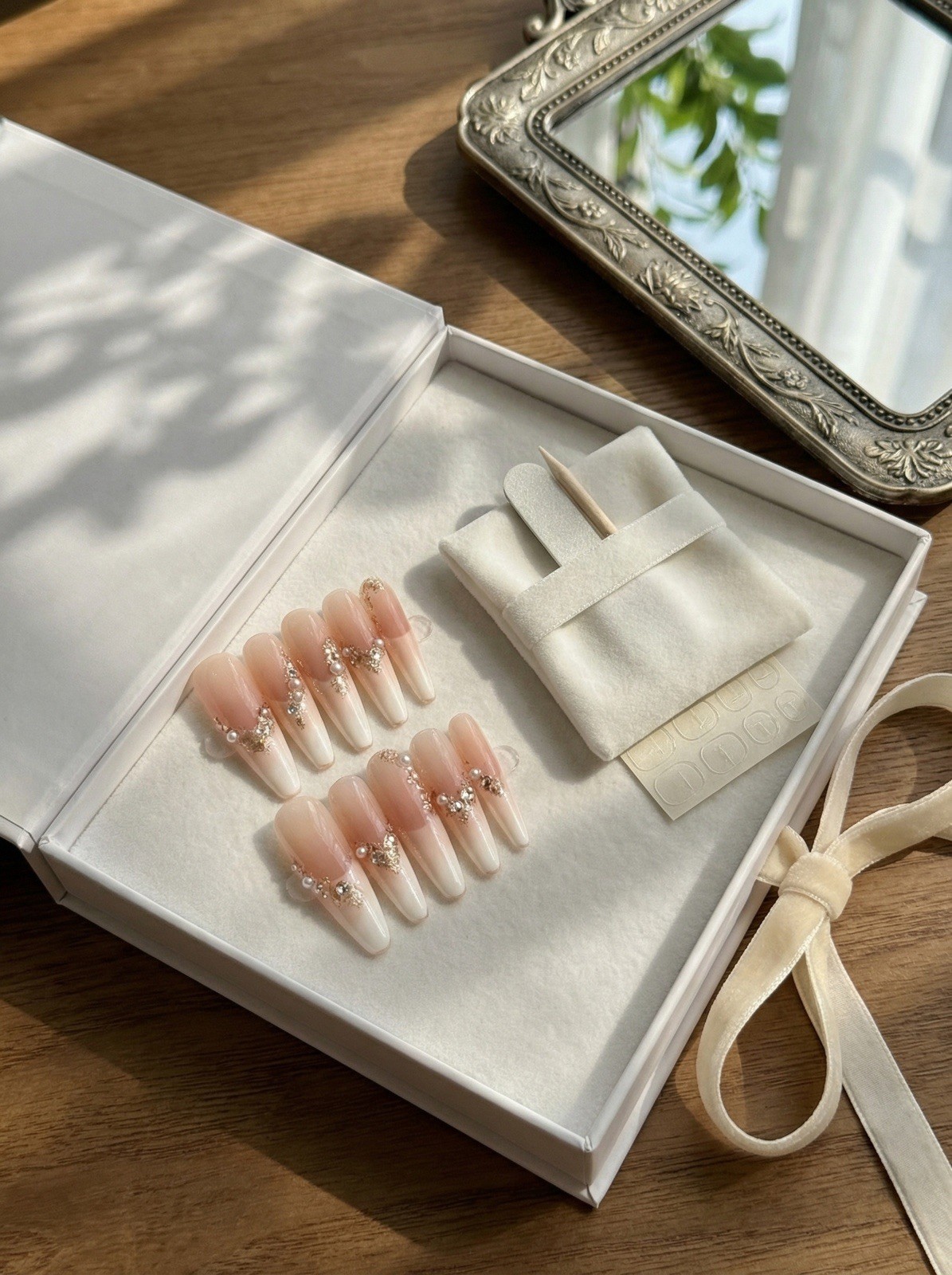 Bride’s Dream Wed01, Handmade Press On Nails, Nude Gradient Stiletto Nails