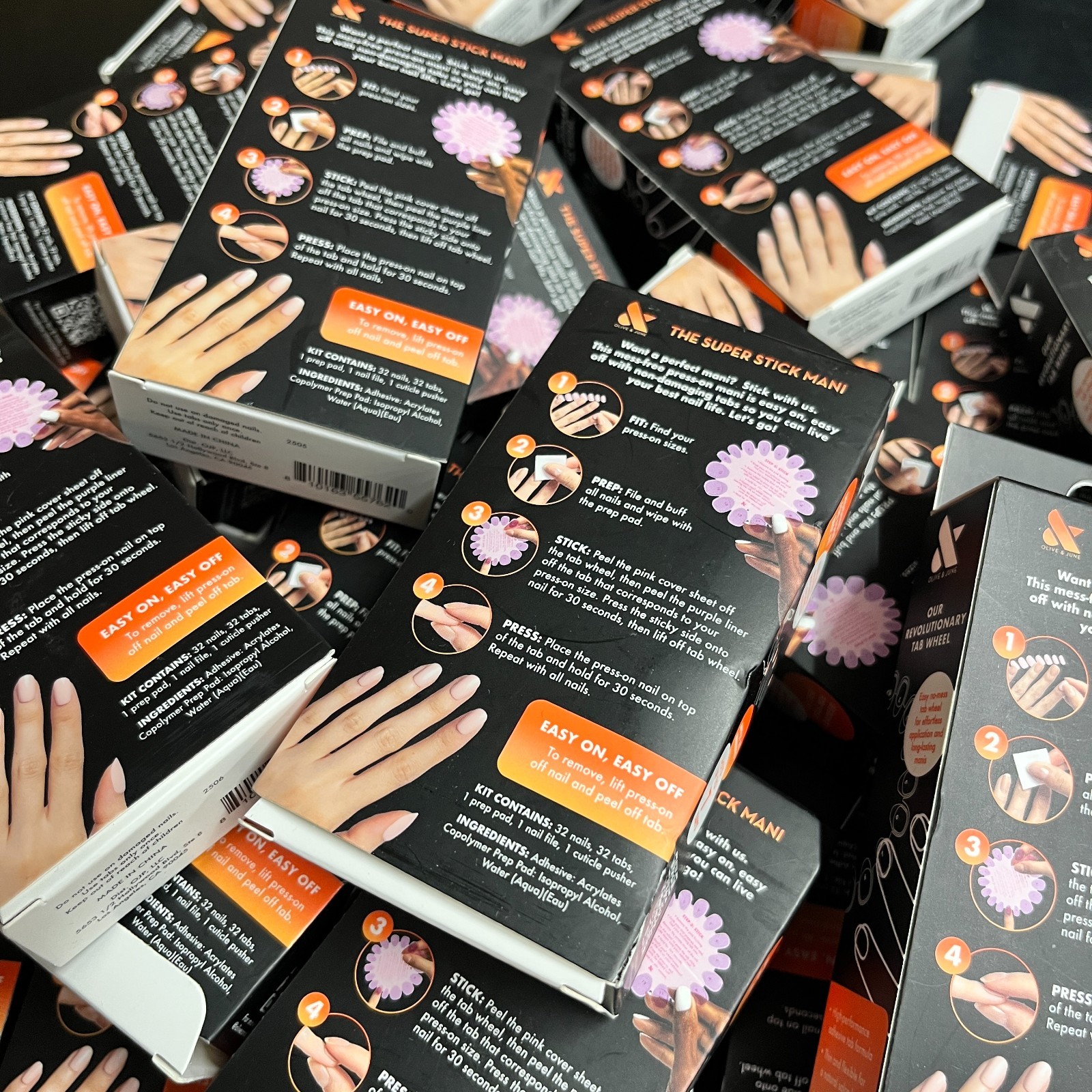 Lot of 30 – Olive and June Press-On Nails 7 Days Halloween Random Colors & Sizes
