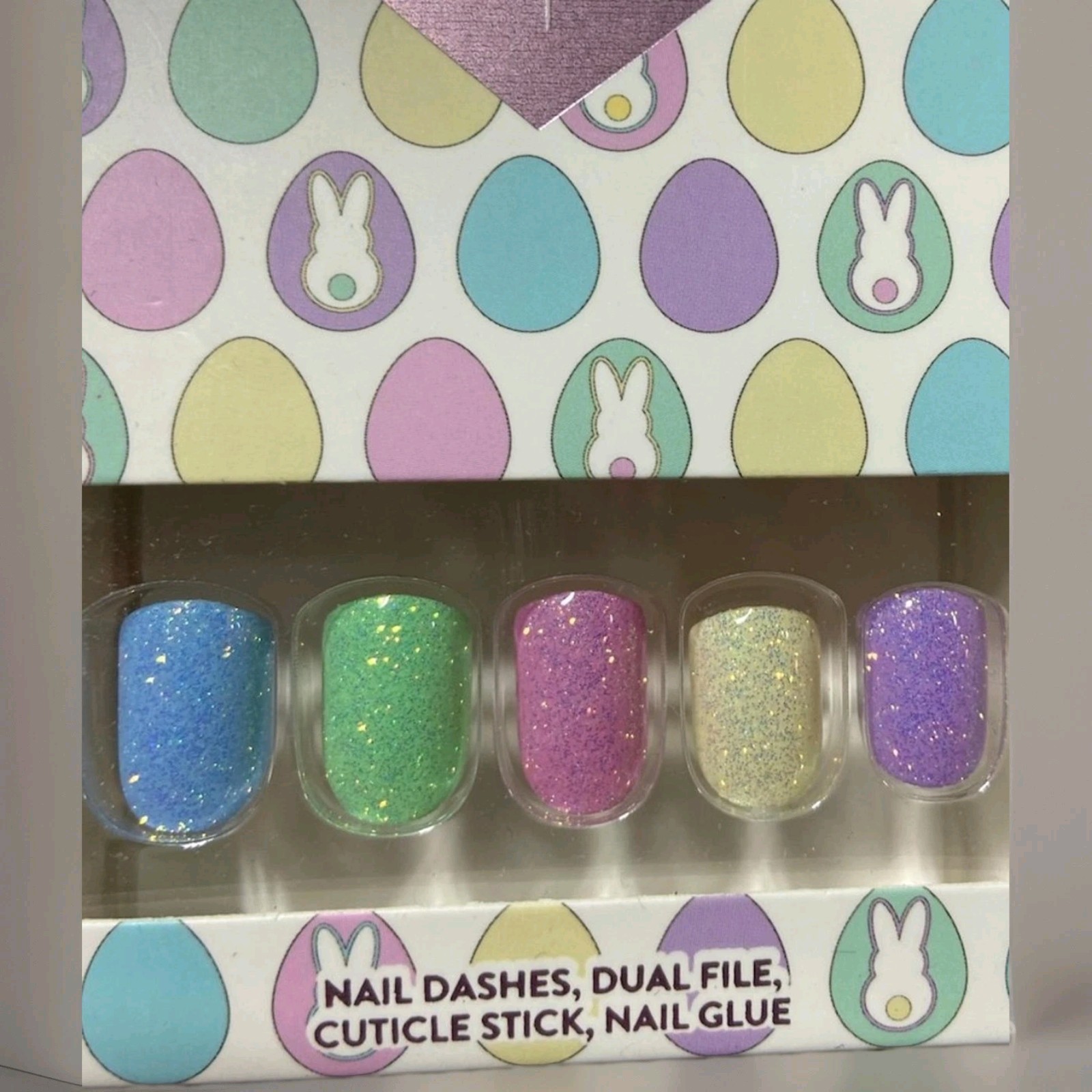 Red Aspen “No-Bunny Like You” Besties Matching Press-On Nails | Lana Nail Dashes
