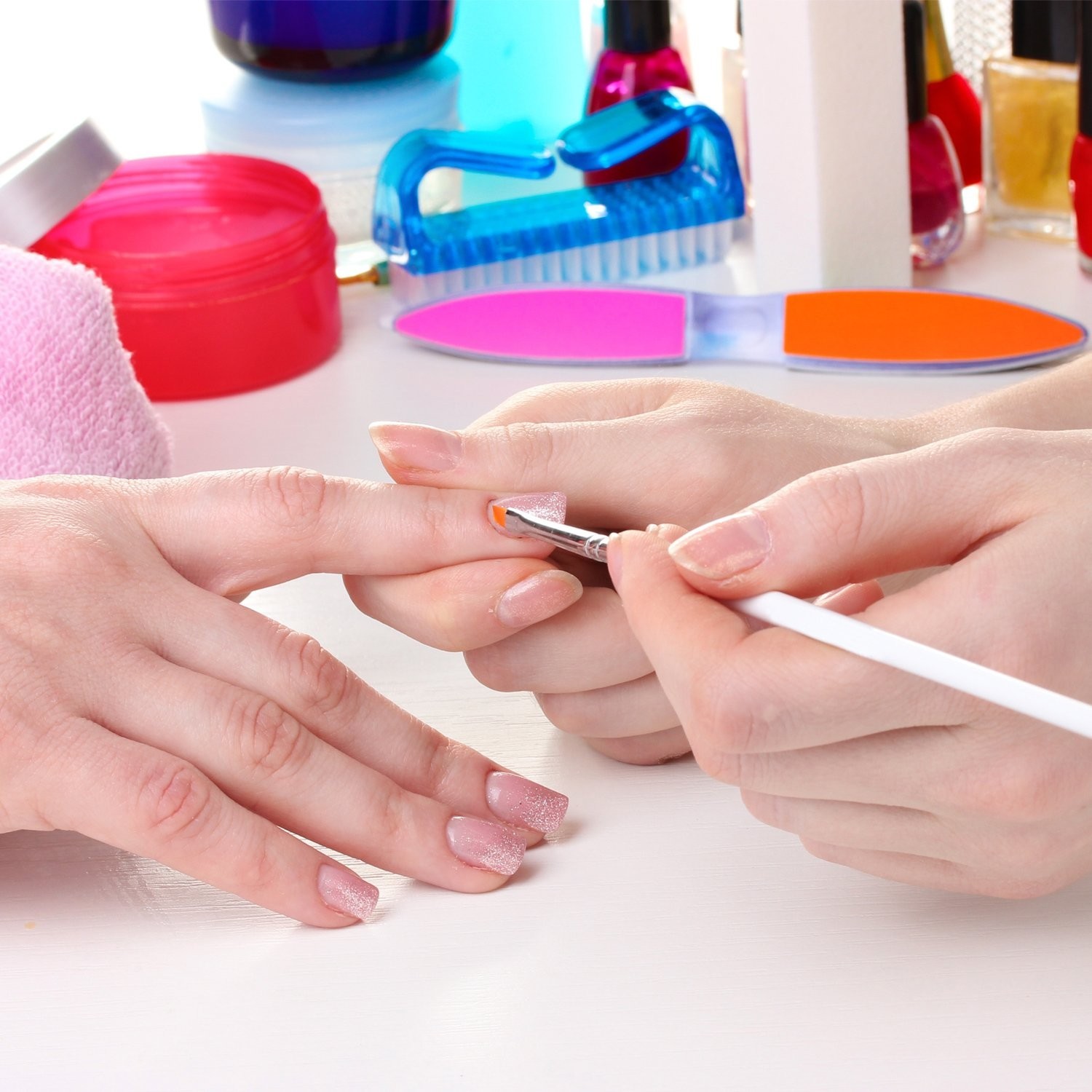 Multi-Color Nail Cleaning Brushes Set with Comfortable Grip for Personal Care