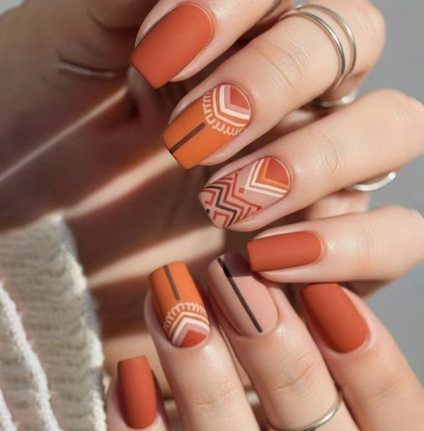 24 Pcs Press-On Nail Medium Square Matte – Orange & Black Tribal Print