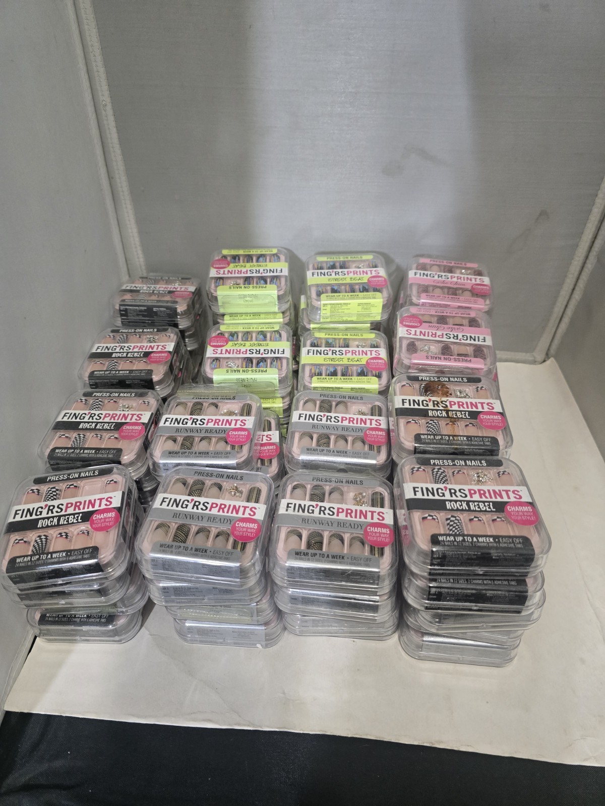 10 Random Assorted Fing’rs Prints Press-on Nails