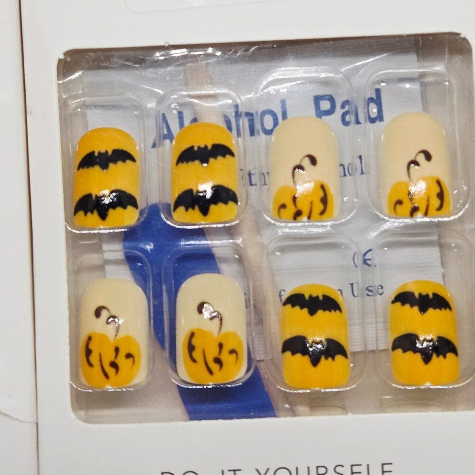 NIB SET OF 3 HALLOWEEN DECOR/PARTY PRESS ON NAILS, GHOSTS, PUMPKINS, 72 TOTAL