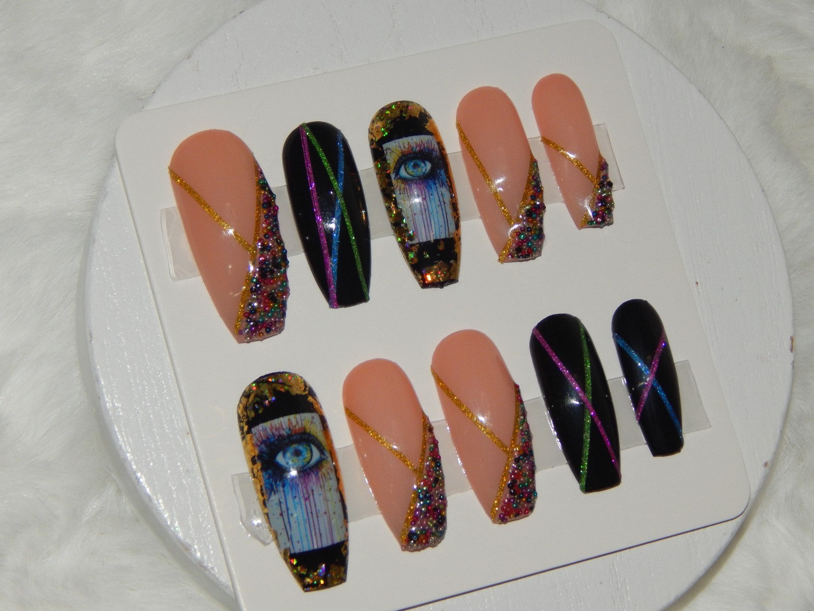 Luxury Handmade Press-On Nails I Reusable l Color Eyes I Coffin I Length Medium