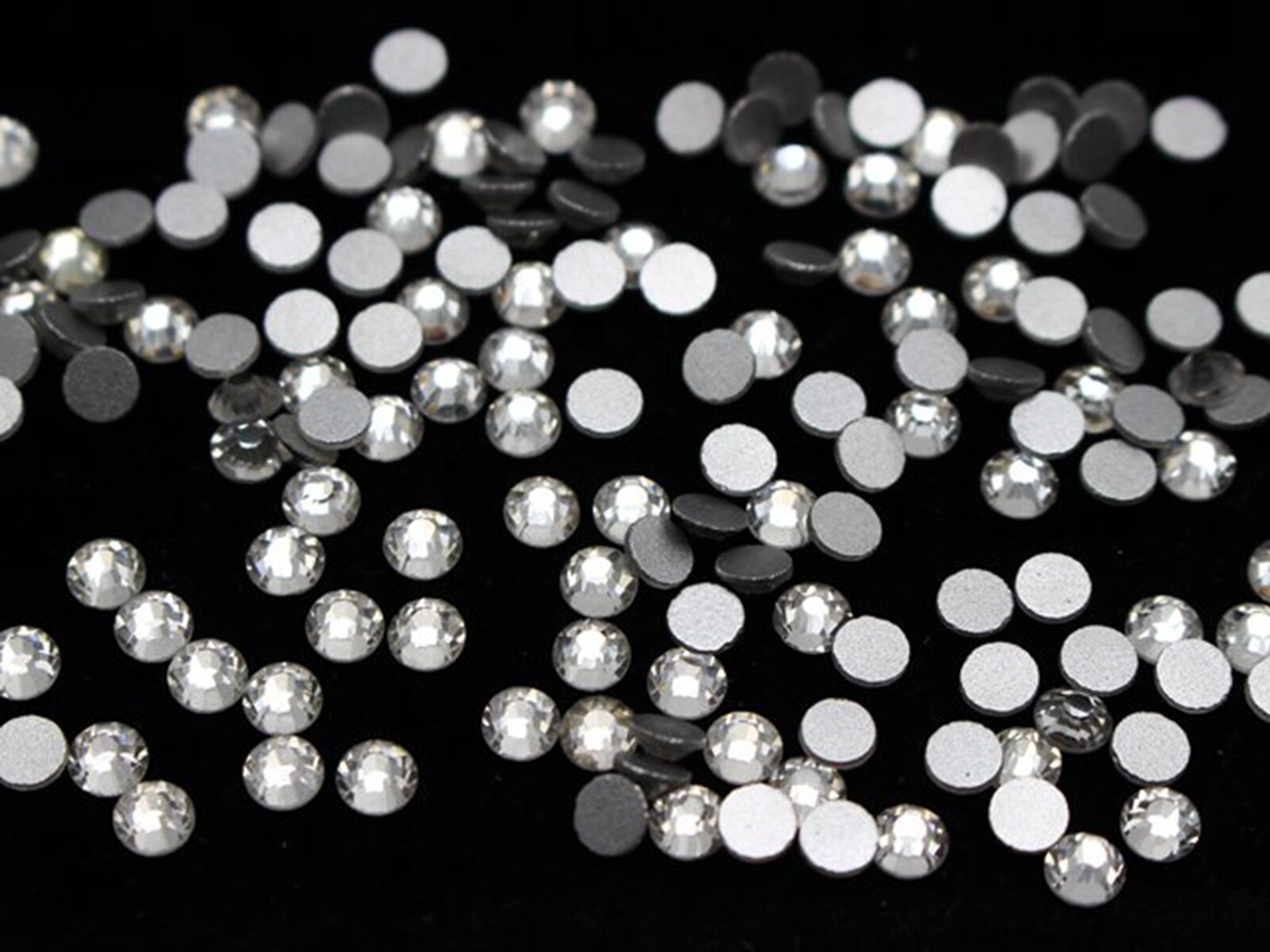 1440 Pcs Flatback Crystal Glass Rhinestone Gems SS20 Nail Art Tips