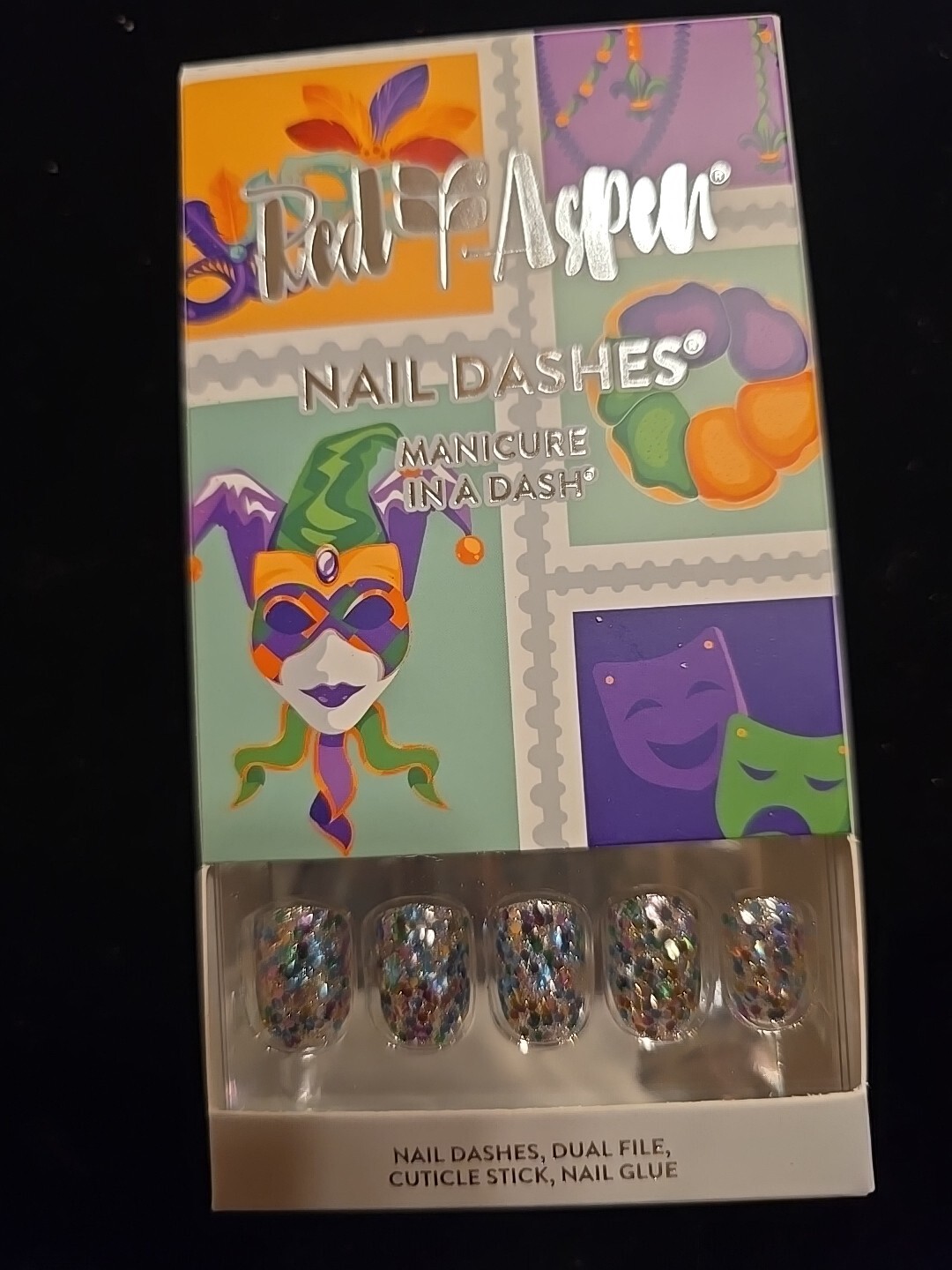 Red Aspen Reusable Nail Dashes, Pop On Short, Groovin’ At Mardi Gras, Manon