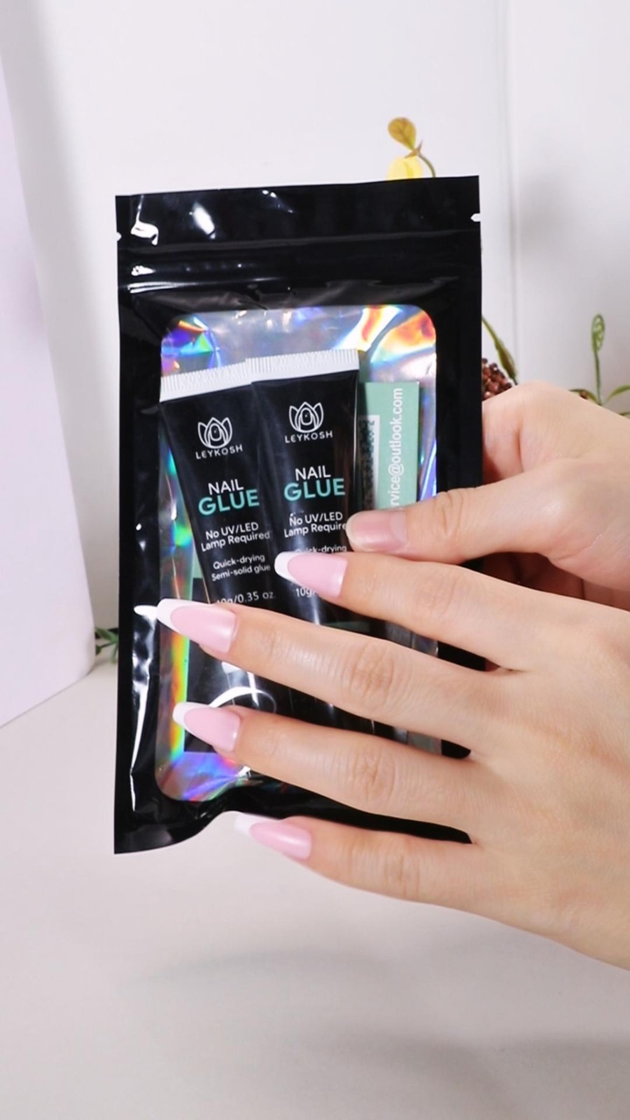 LEYKOSH Nail Glue for Press Ons, 10s Fast-Drying No UV Light Needed, Super