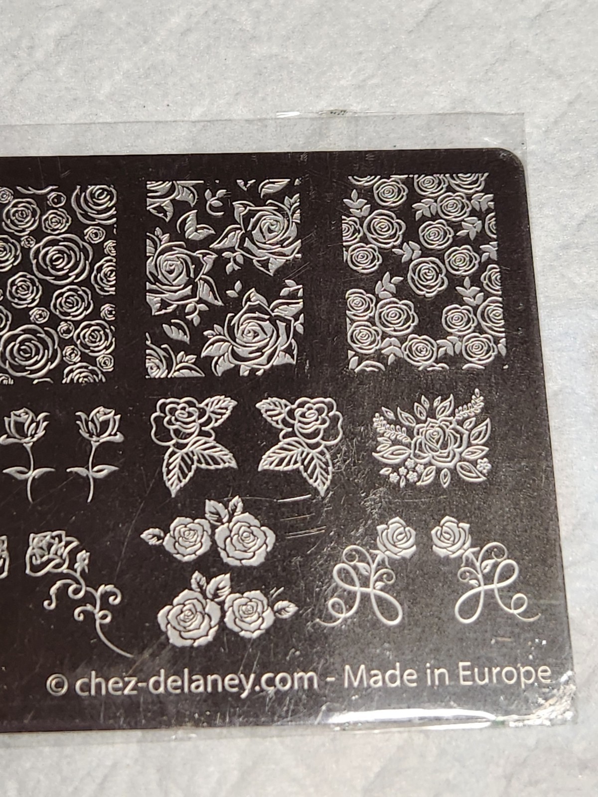 Delaney Roses A002 European Nail Stamping Plate – New in Package