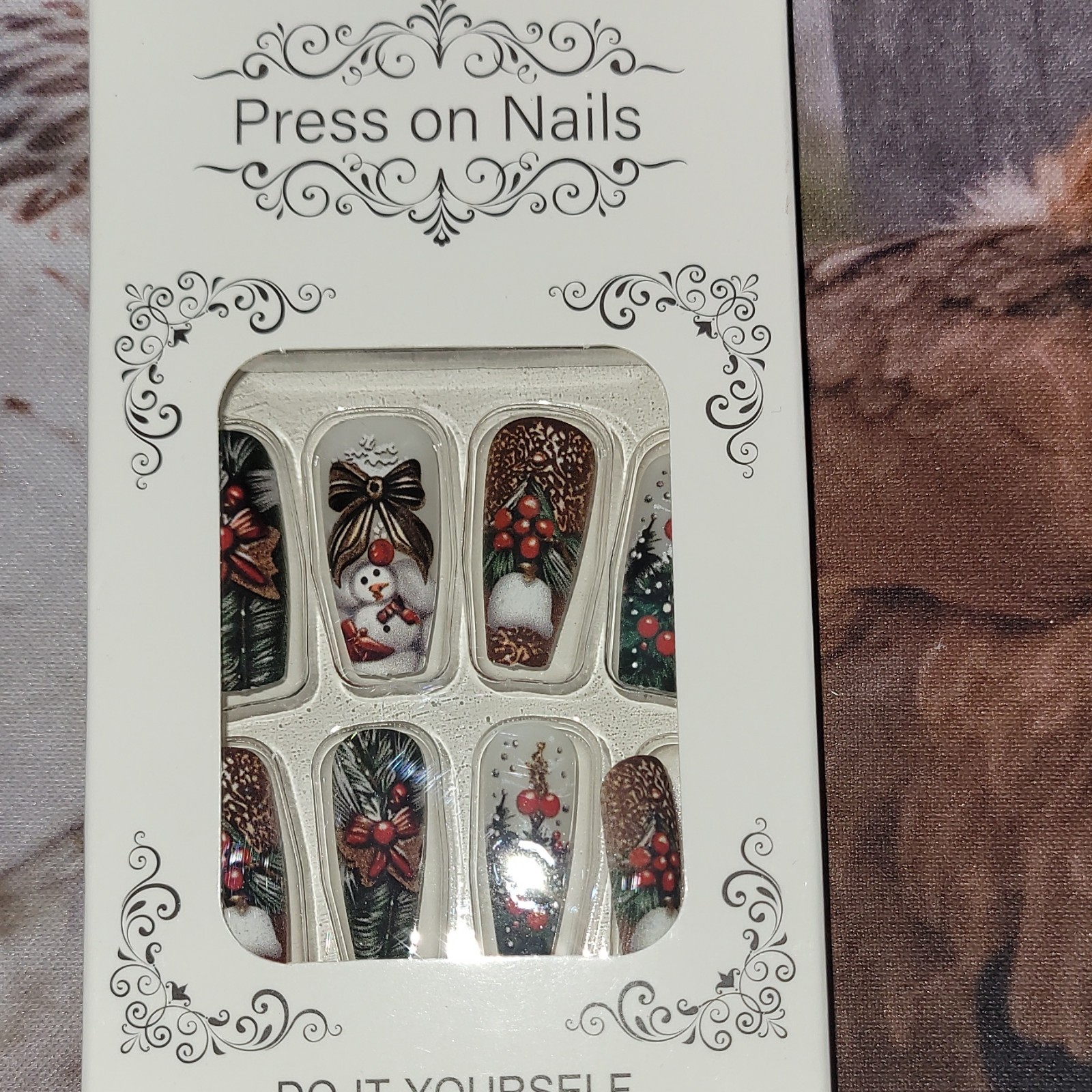 Pre-Designed Press-On Nails Long Coffin Glitter Christmas Green White Red