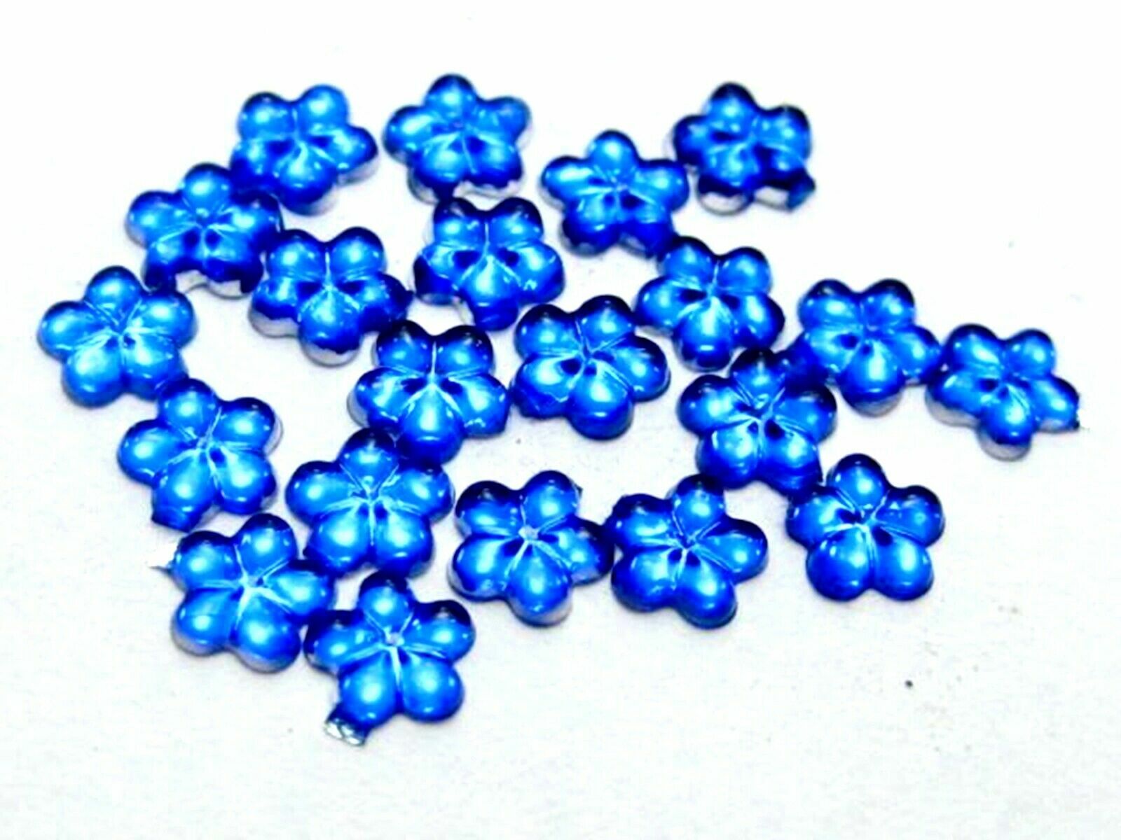 1000 Acrylic FlatBack Mini Flower Rhinestones Gems 4mm Nail Art Tips