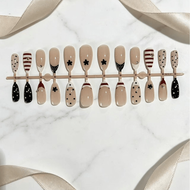 48 Pcs Stripe Dot Press on Nails, Medium Almond Nude Minimal Trendy Fake Nails