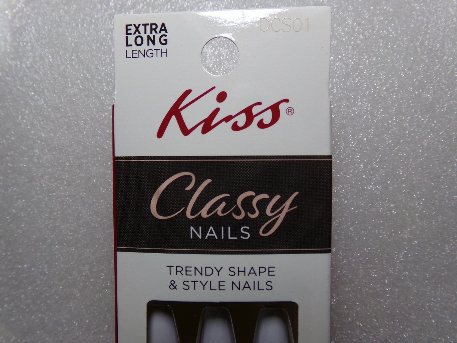 KISS NAILS GLUE ON EXTRA LONG- Ultra Smooth Tan & White Ombre Sculpted