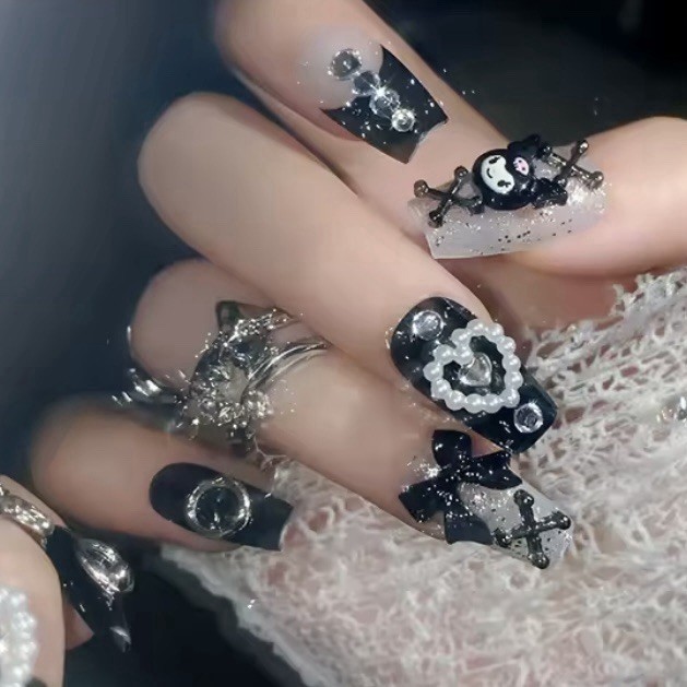 24pcs Kuromi Black And White Long Coffin Fake Nail – Press On Nails
