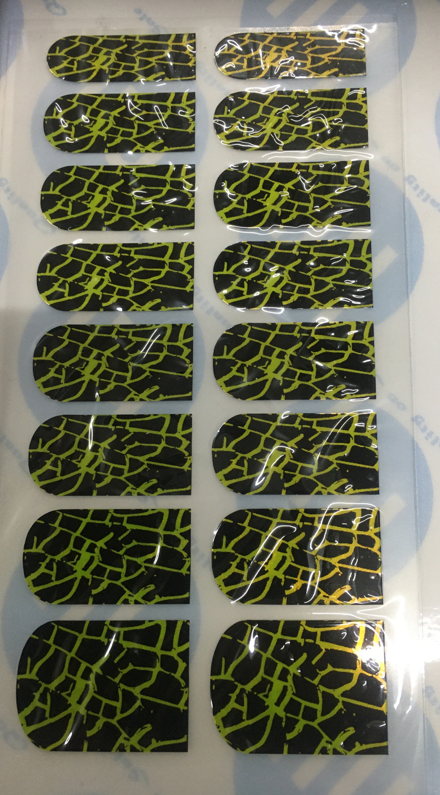 Nail Foil 16 Piece Cracked Glass Design Black And Green Nail Art *new*
