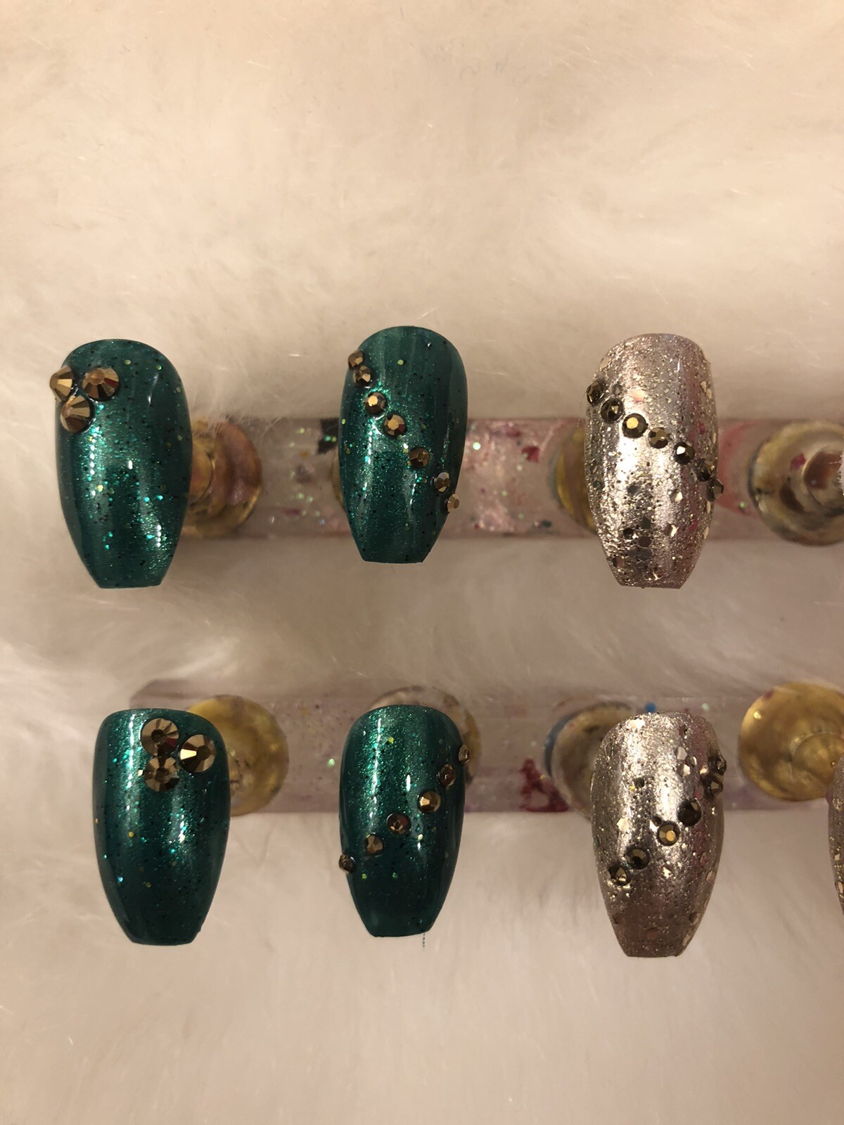 ℤ ℕ𝕒𝕚𝕝𝕤! Gorgeous set of Handcrafted Press On Nails