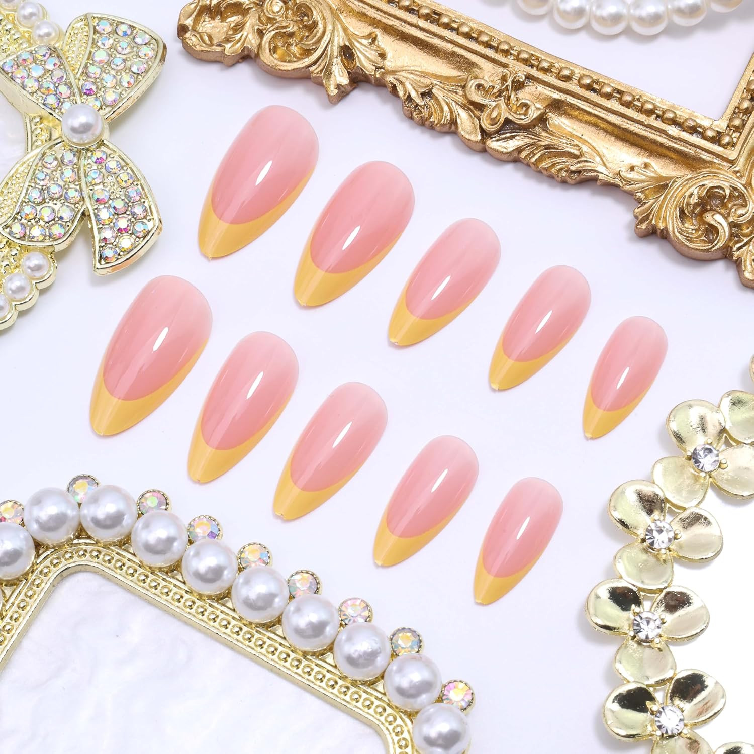 24Pcs French Tip Press on Nails Short Almond Fake Nails Yellow French False Nail