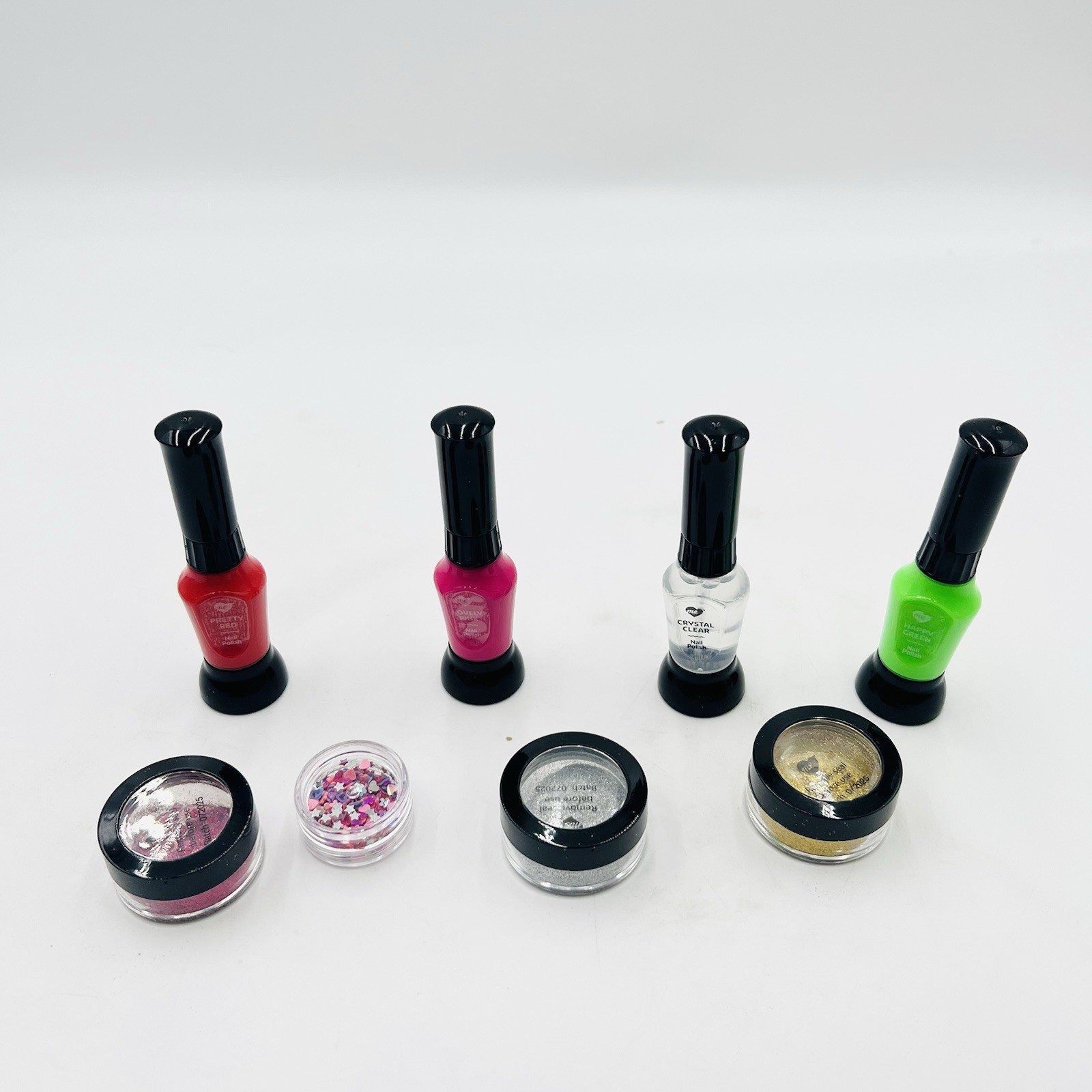Whimsical Nail Polish Art Studio: Perfect Birthday Gift for Young Girls