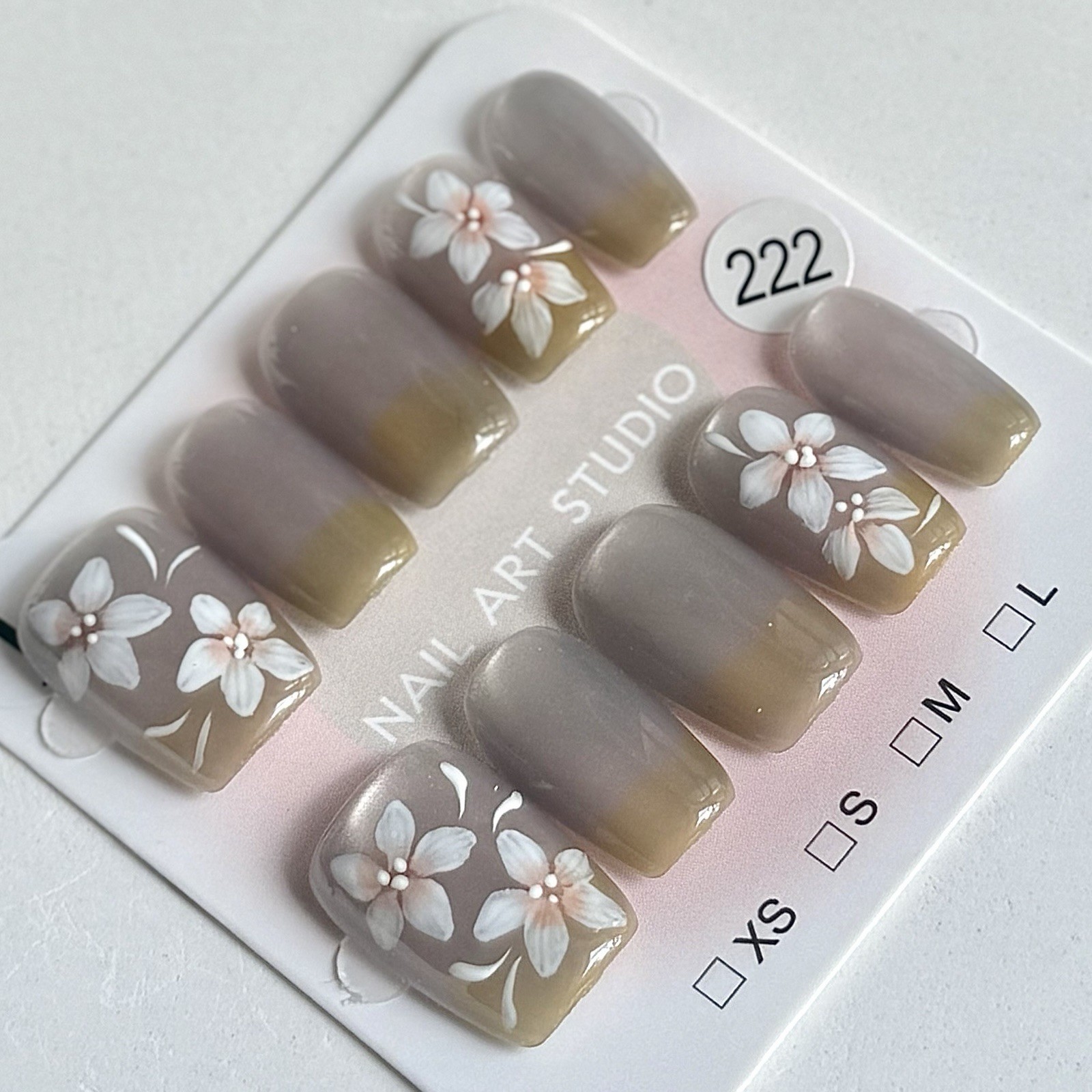 Hand Painted Flower Press-On Nails Medium Square Size L Reusable Fake Nail