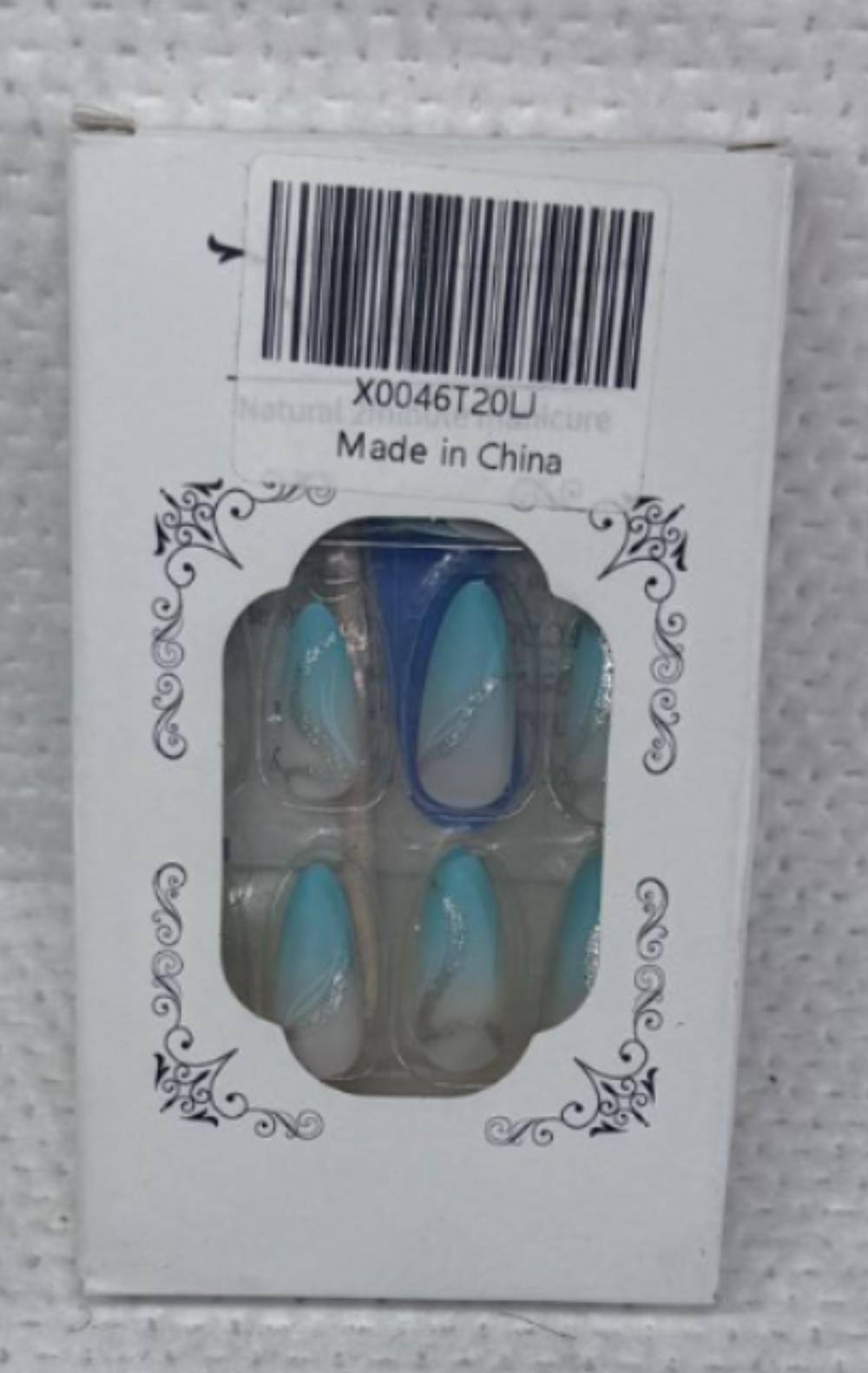 Sea Blue Press on Nails Medium Almond Fake Nails Ombre White False Nails