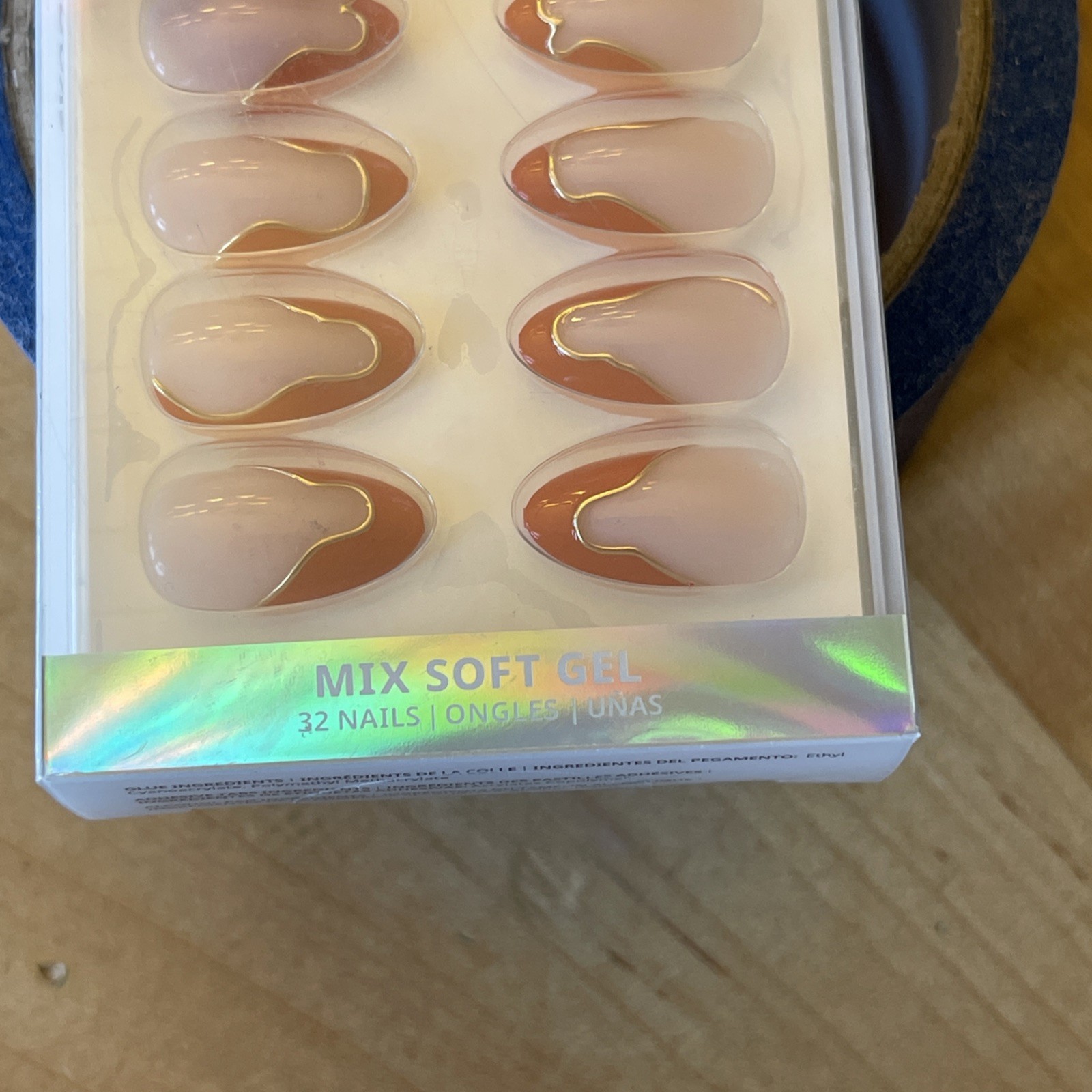 BTARTBOXNAILS X-Coat PRESS Nails 32 Nails And Glue 2-4 Weeks Of Wear NEW