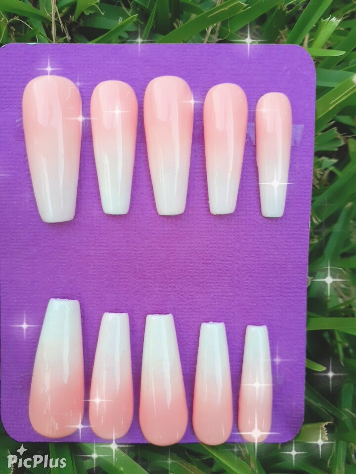 Babyboomer Nude White Ombre Two Tone Press on Nails Classic Nails