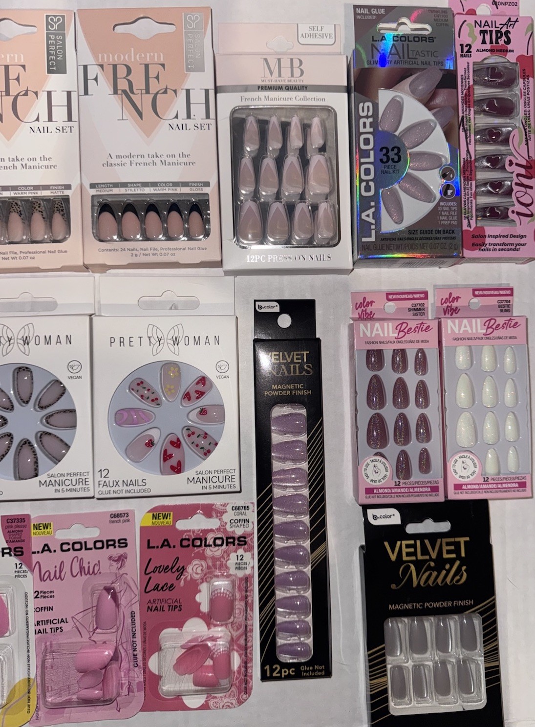 20 Packs Of Pre Designed Press-On Nails Over 300 Nails 5 Glue Tubes 4 Nail Files