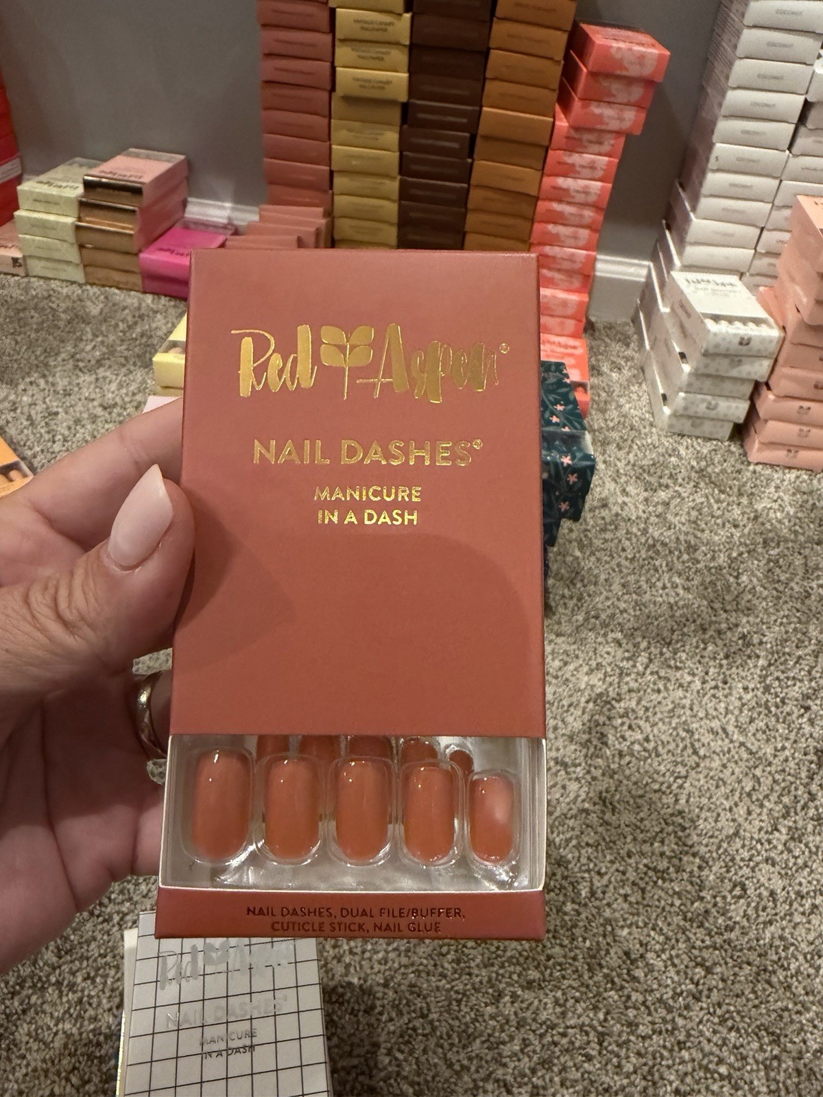 Red Aspen Nail Dashes