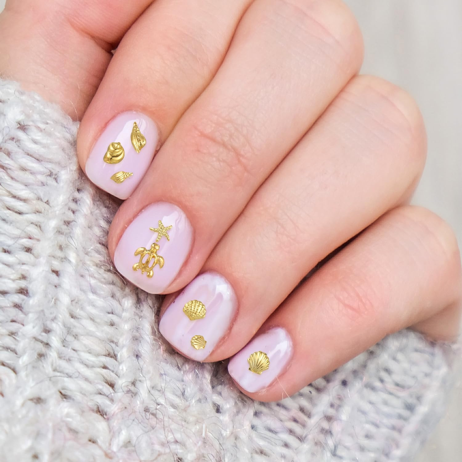 2Pcs Discs Seashell Nail Charms, Gold Sea Shell 3D Metal Beach Ocean Nail Gem De