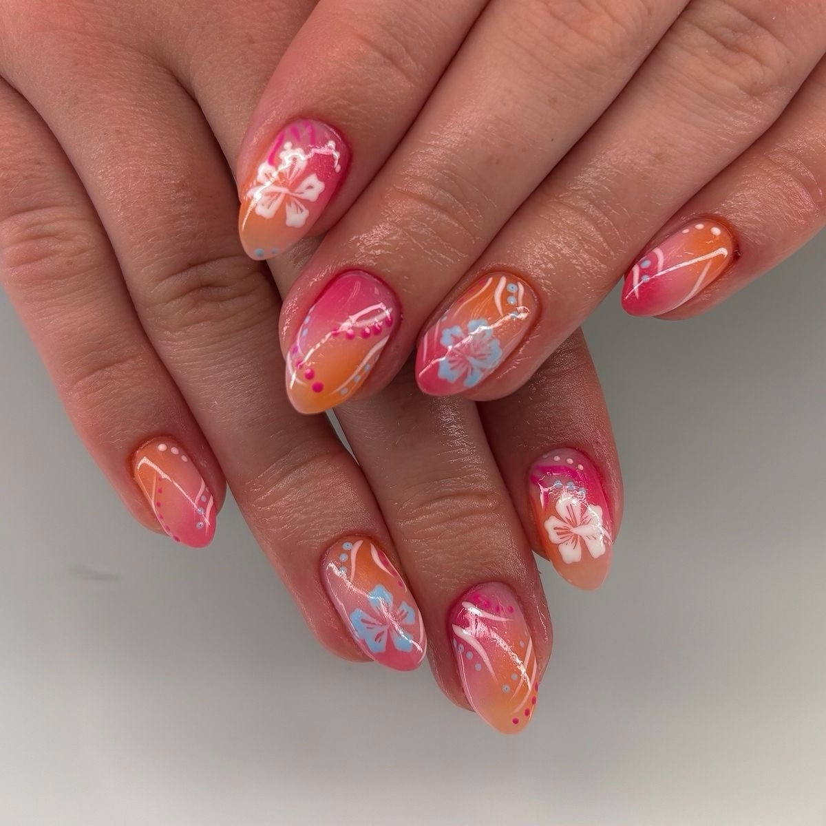 Pink and orange summer press on nails. Custom size!