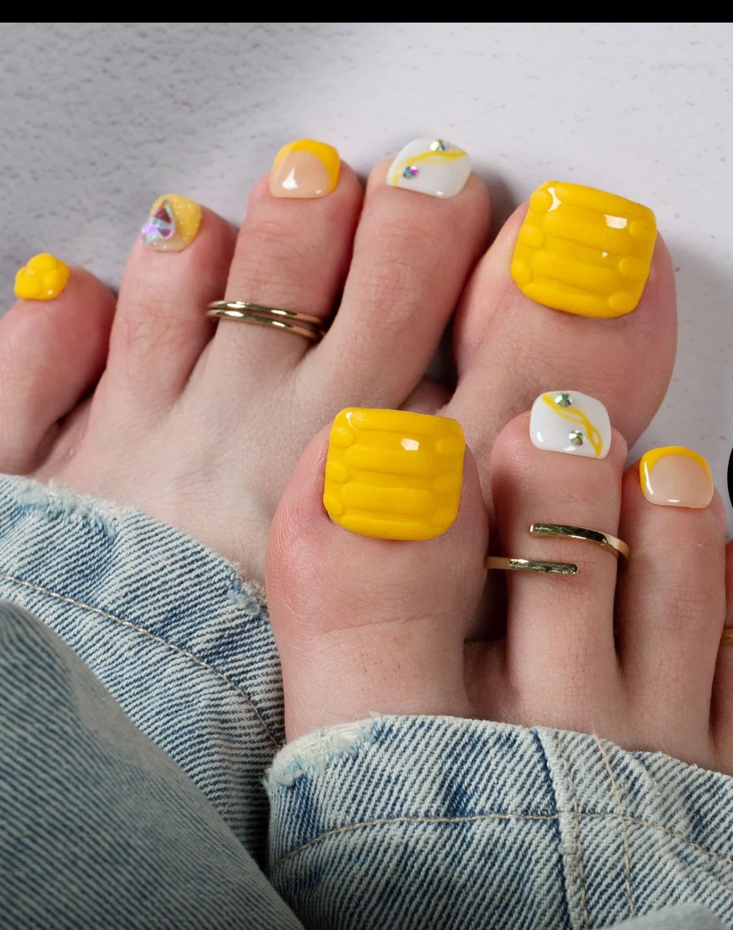 Lovful Yummy T131 Artificial Toe Nails 20 Pieces New