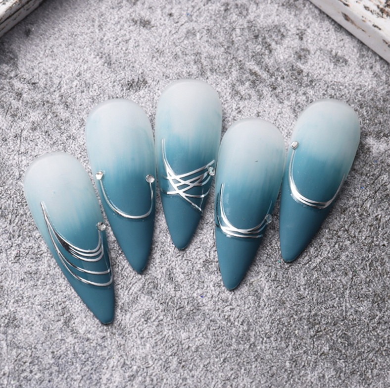 2Pcs Decoration 3D Silver White French Stripe Curve Line Tips Nail Stickers NH27