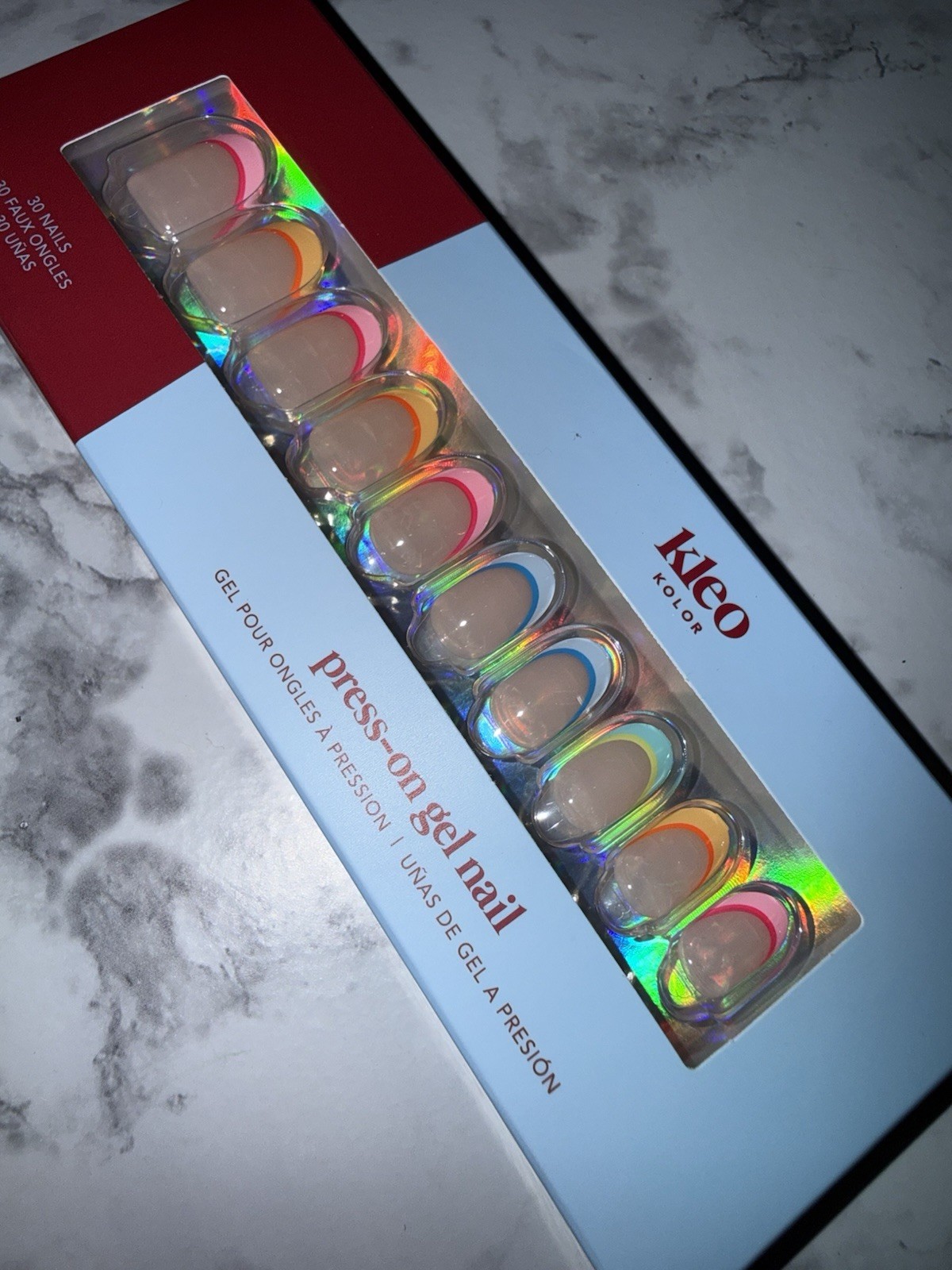 New Kleo Kolor Press-On Gel Nails – Short Round Deux It Again French