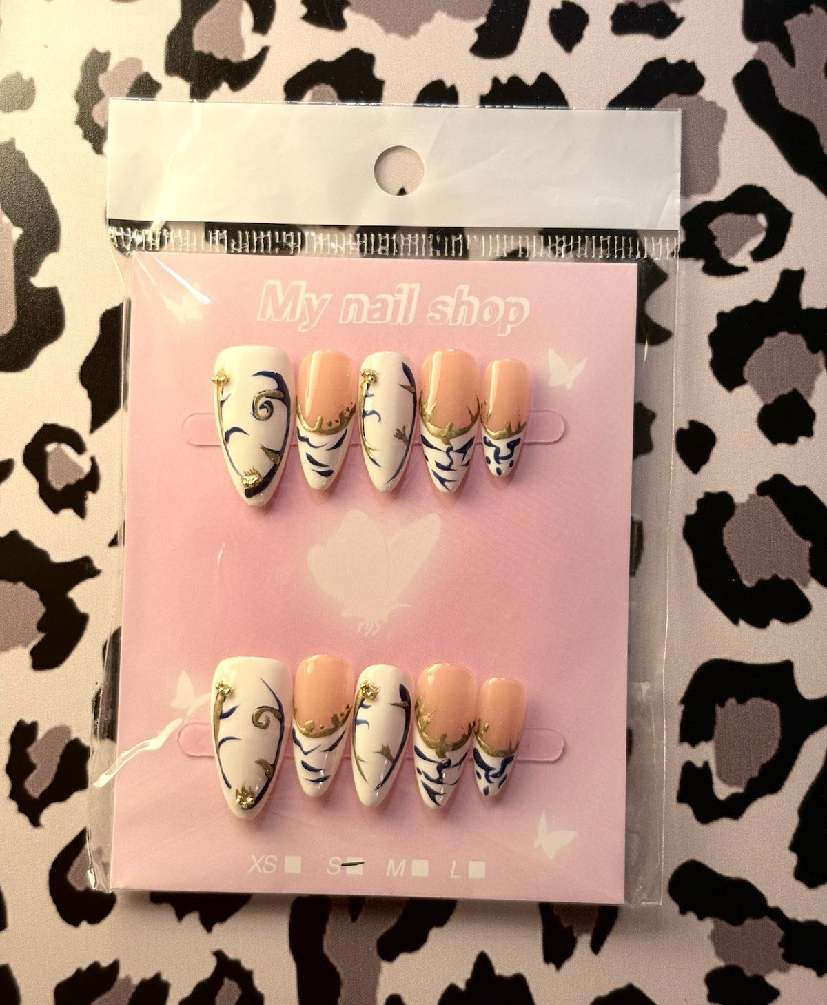 My nail shop Press-On Nails Pink White Blue Gold Medium Almond