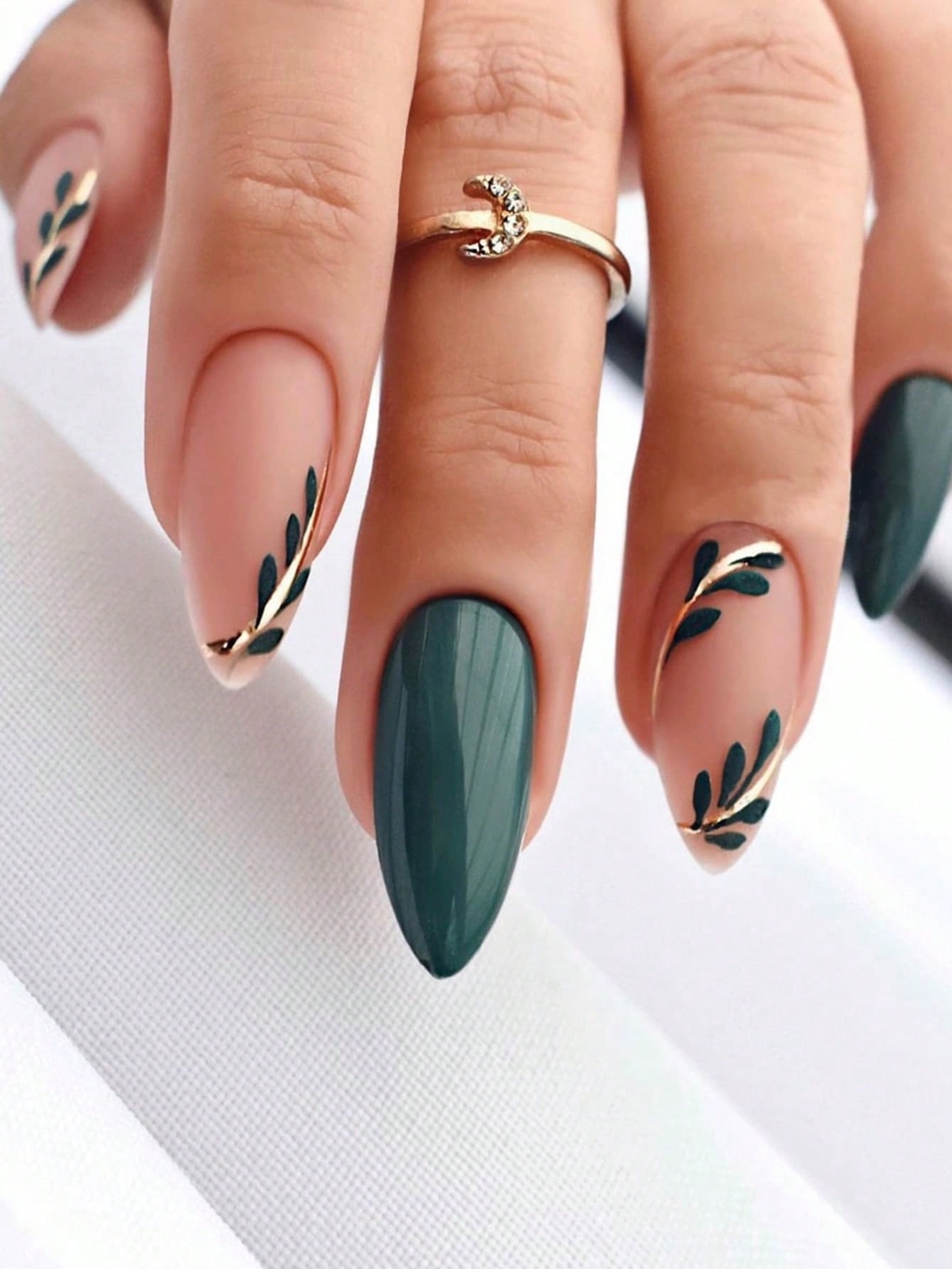 24pcs Long Almond Dark Green Leaves Pattern Fake Nail Press On Nails False Nails
