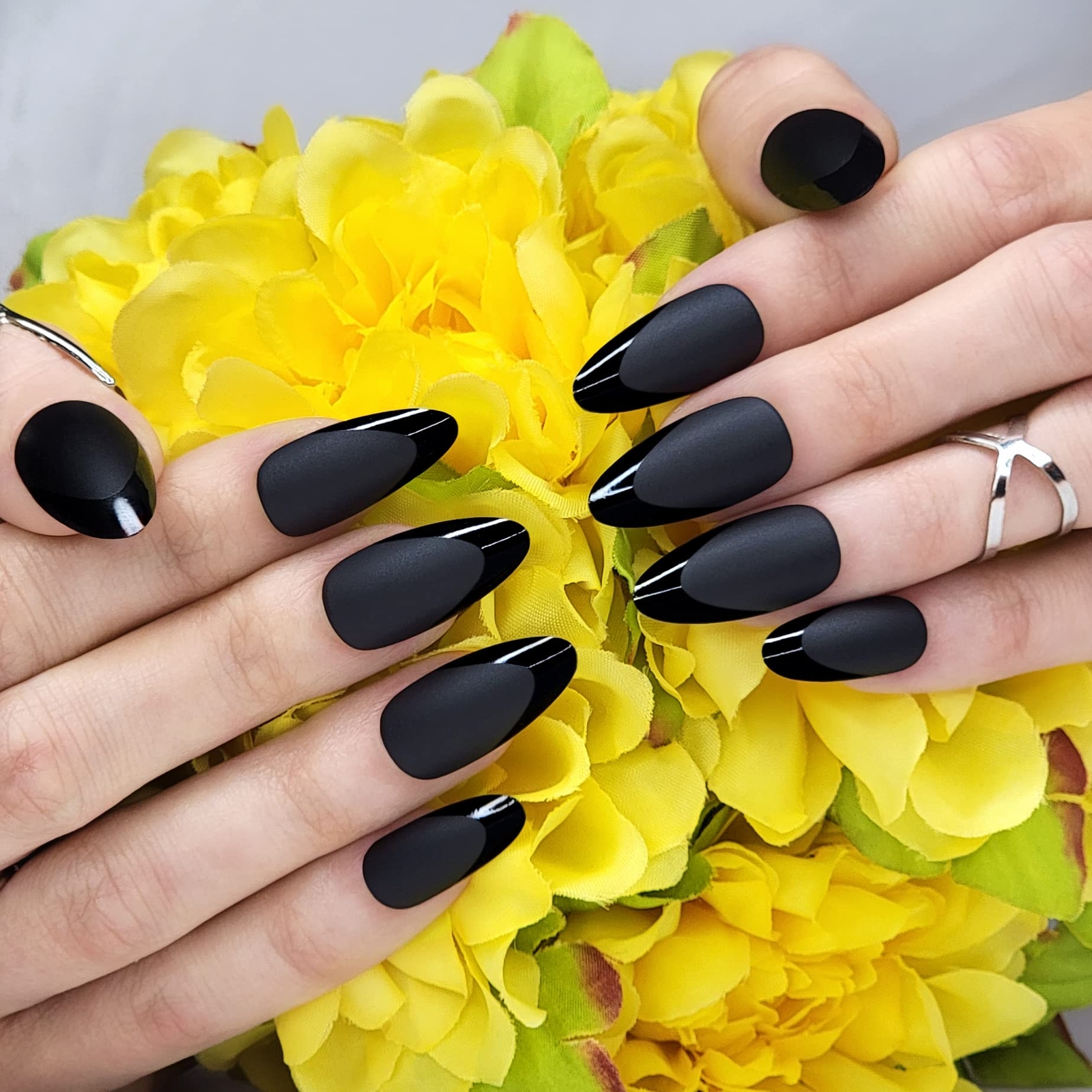 Caviar Almond Press-On Nails 24-Piece Black Matte with Glossy French Tip Glue