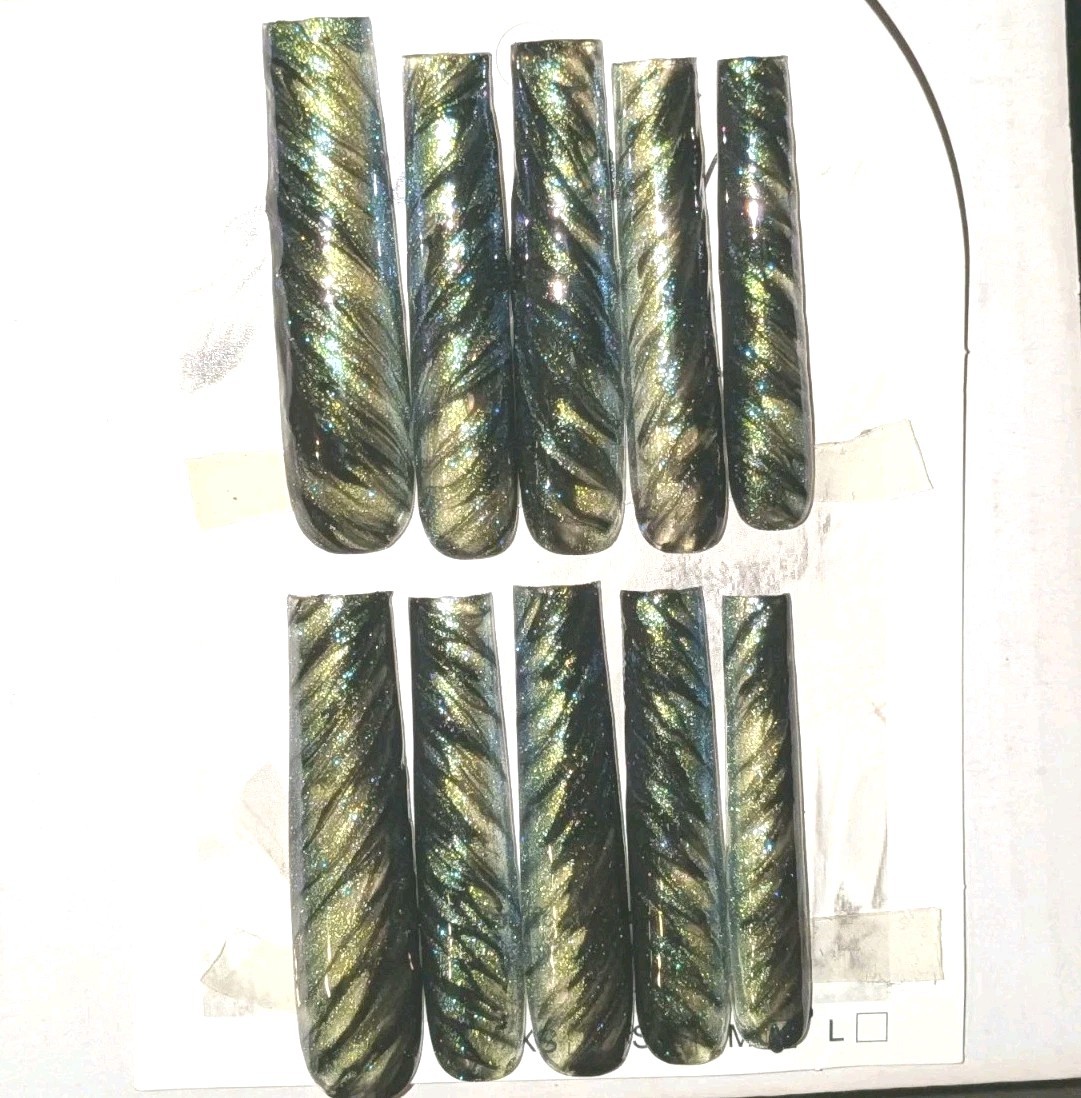 Hand crafted Black/Green custom cateye 10pc 3xl acrylic press on nails sz Medium