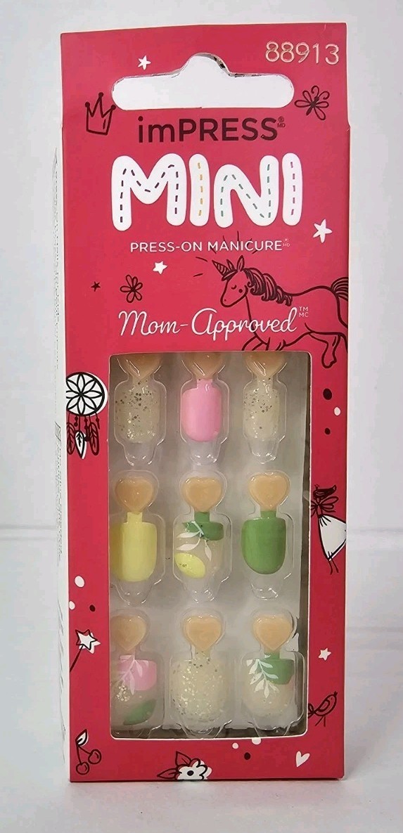 KISS imPRESS Mini Press-On Nails Flower Petals Short Squoval Kids