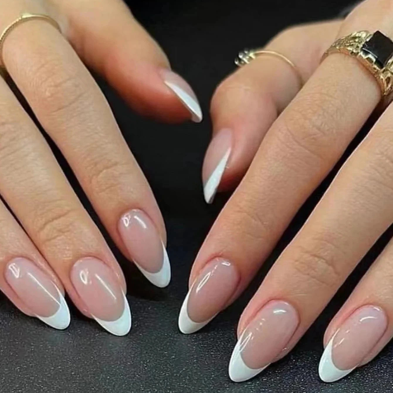 24pcs Short Square Press On Nails Cute Bride Heart White French Tips False