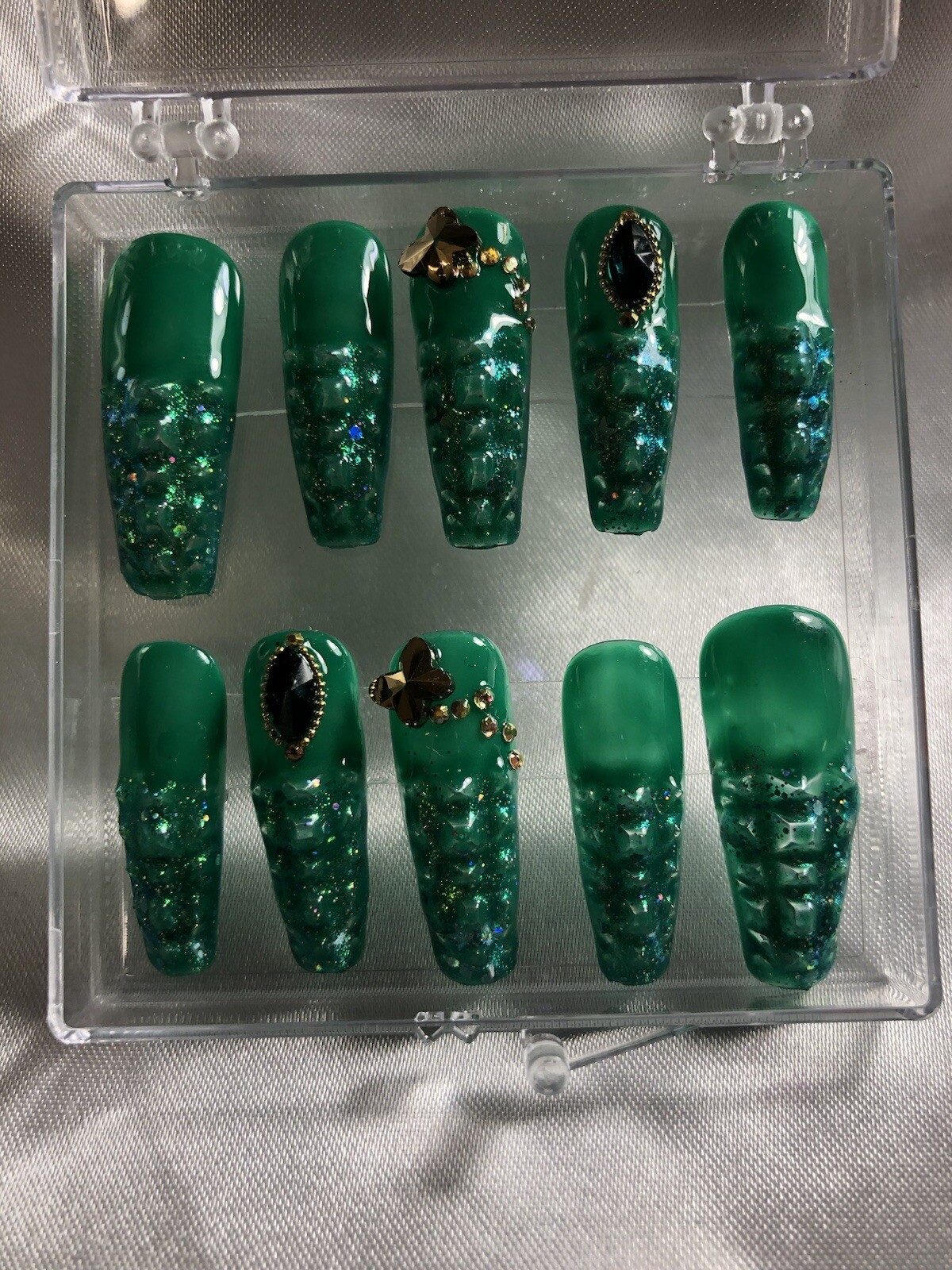 Z CLAWZ! New Design On The Nail Market! Looks And Feels Like Alligator Skin.