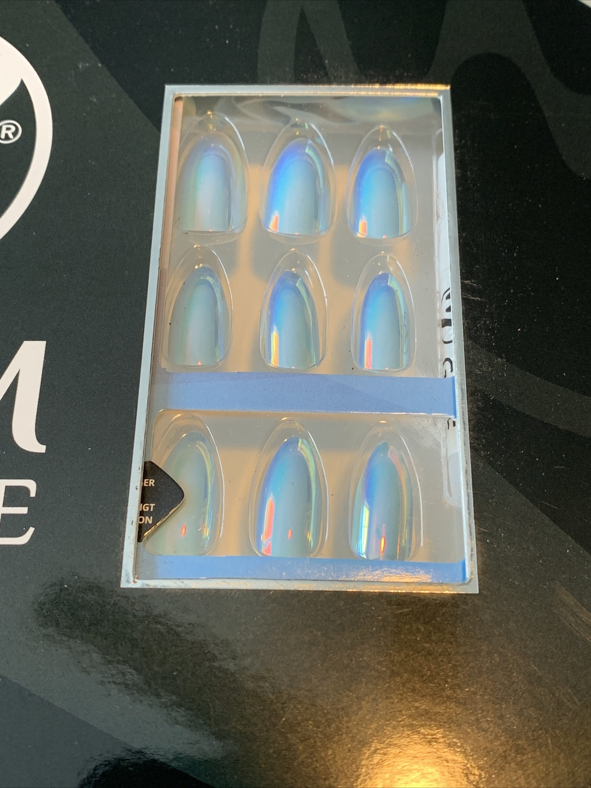 W7 Glam Boutique Glue-On Nails and Glues 120 Pieces – m2