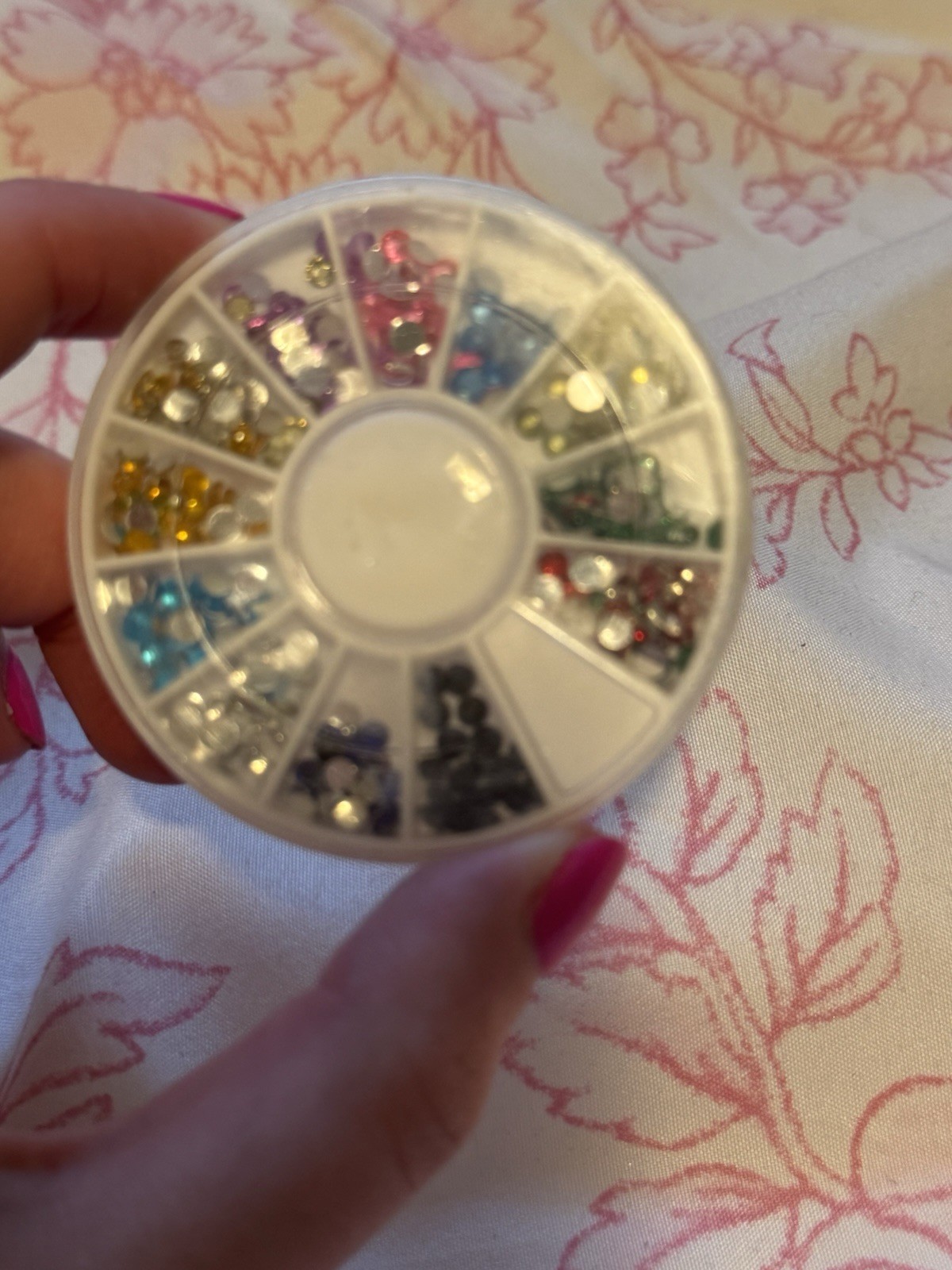 Multicolor Round Sparkle Nail Art Rhinestones, Assorted Colors Wheel Organizer