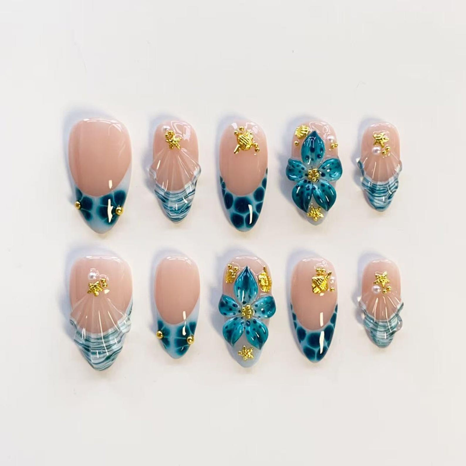 Handmade Ocean Wave 3D Flower Gold Starfish Turtle Pearl Almond Press on Nails
