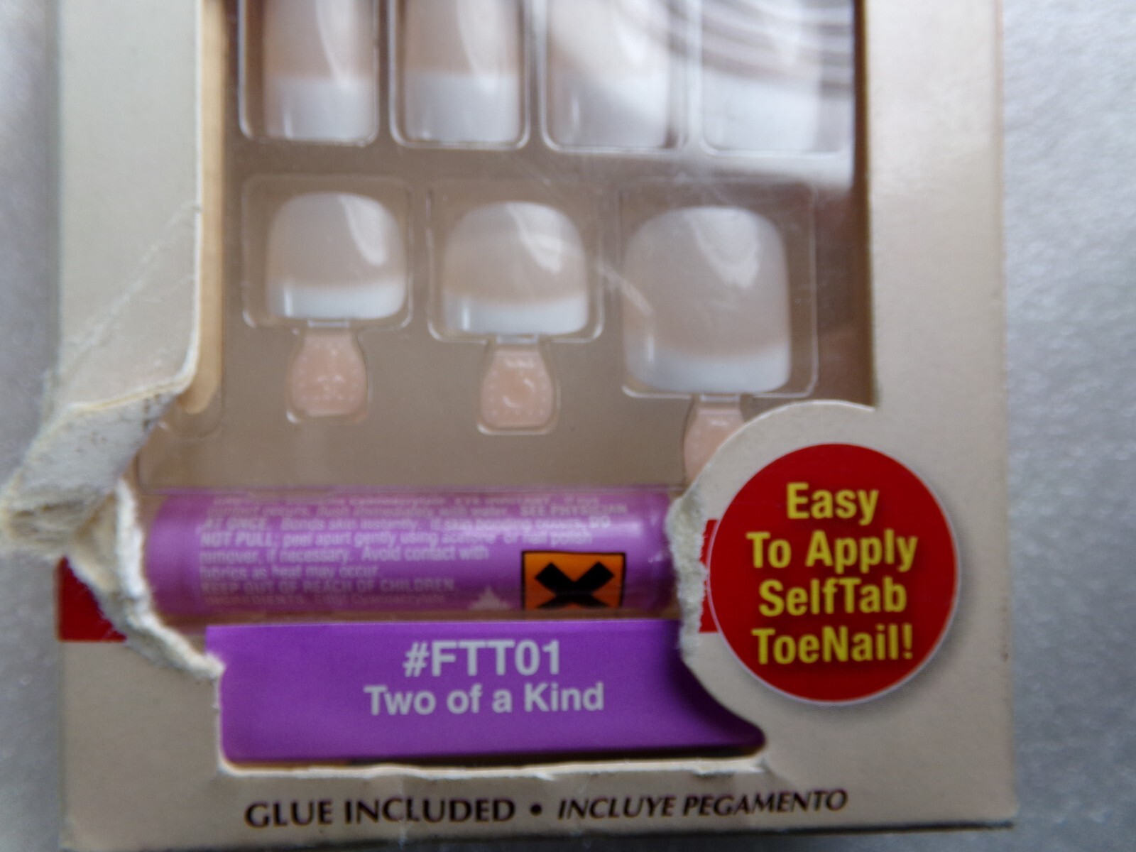 Kiss, Matching Tips & Toenails, Shiny White French, Glue on, Medium