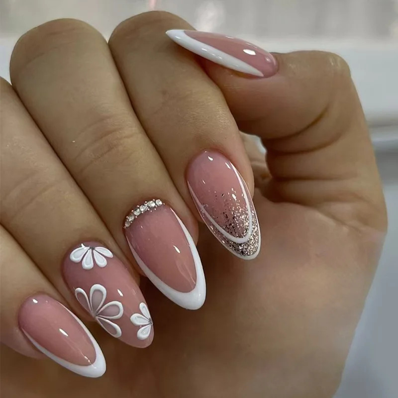 24Pcs Wearable False Nails 3D Flower Strawberry Green Gradient Pearl Mid-length