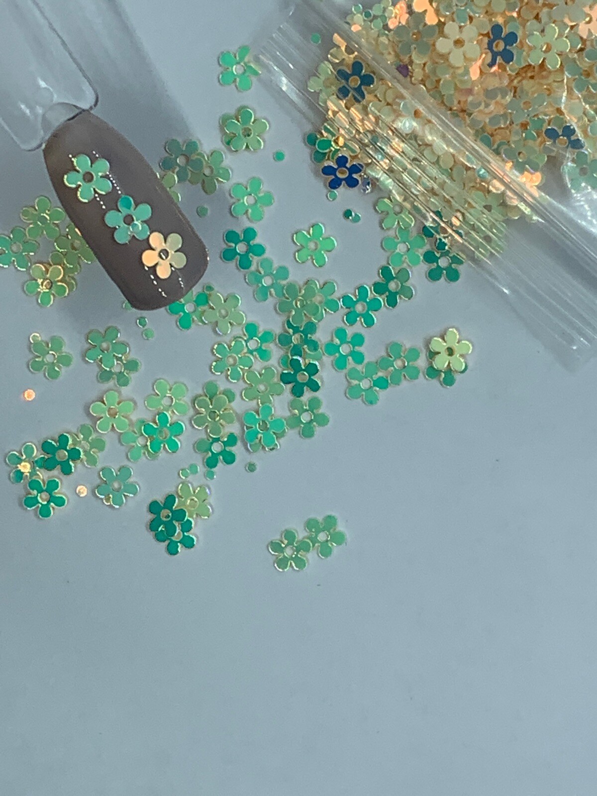 Iridescent Beige Green Daisy Flower Glitter | 1 TSP | Gel Nail Art & Acrylic