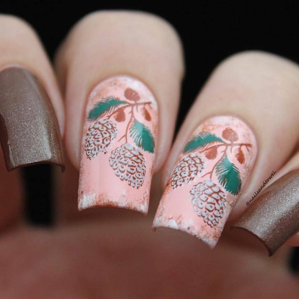 B035 Icy Wonderland Stamping Plate For Christmas Stamped Nail Art Design