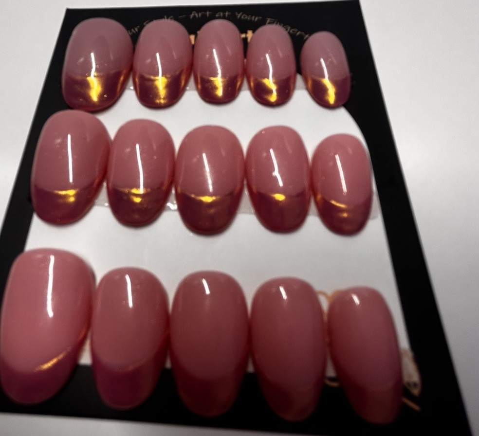 Press on nails I Can Customize Different ones If You Like Check out my Cart