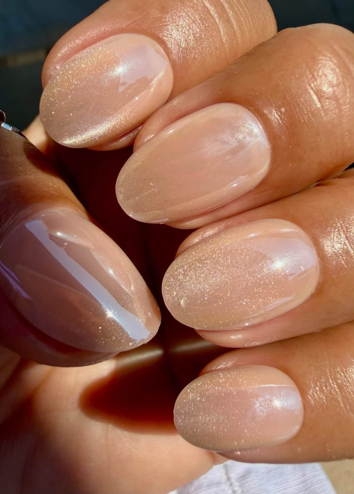 Red Aspen Reusable Nail Dashes, Pop On Short Almond, Grayson At Golden Hour