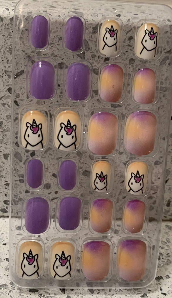 Siusio press on Unicorn Tie-Dye nails for children, women with small hands
